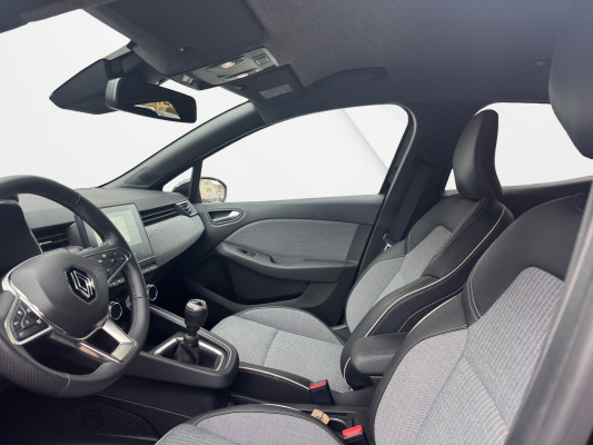 RENAULT Clio 1.0 Techno-image-3