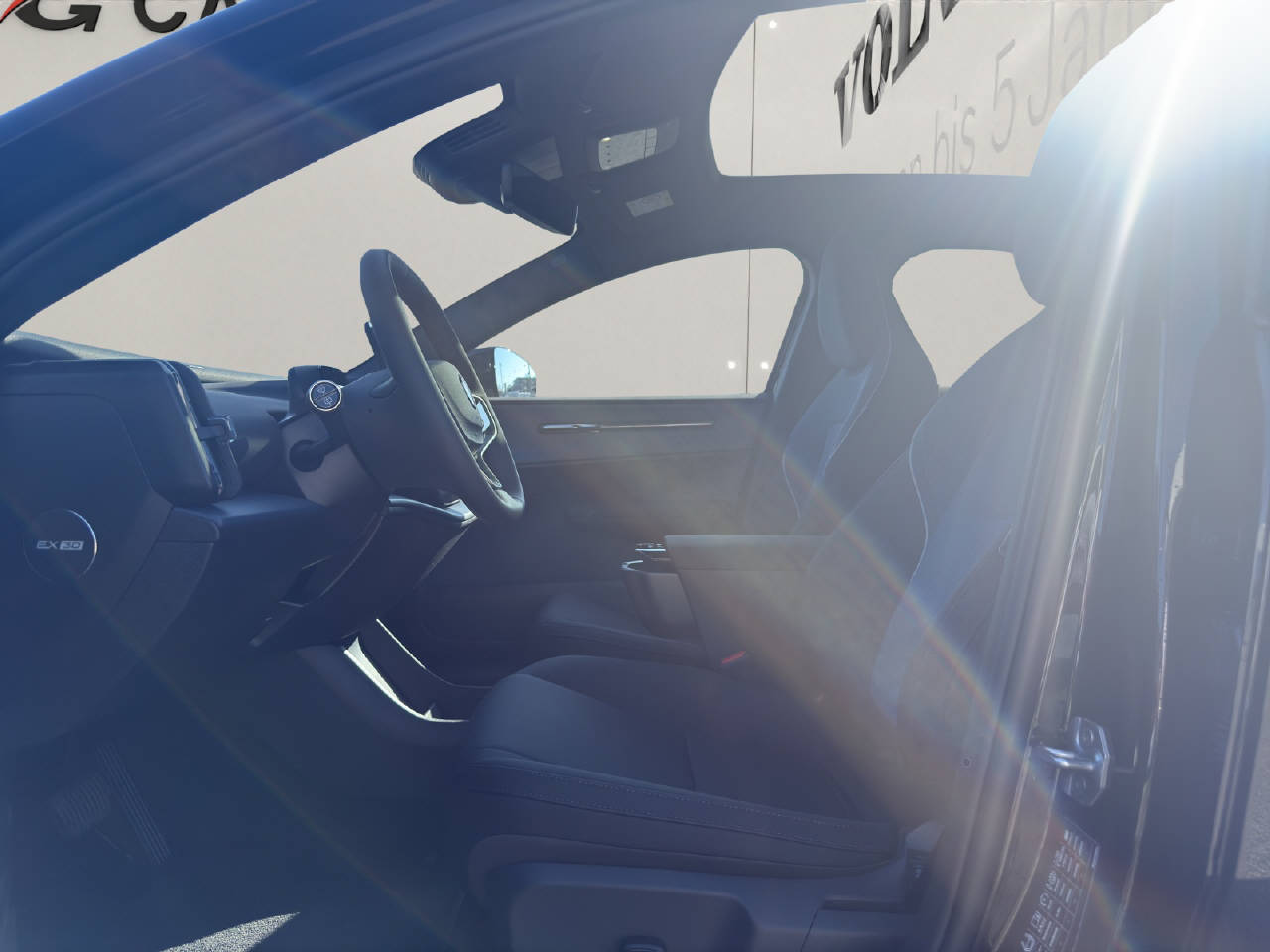 VOLVO EX30 CC E60 Twin Performance AWD-image-8