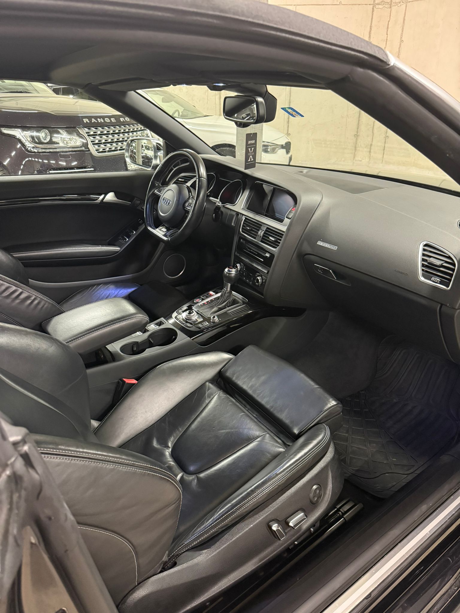 AUDI S5 Cabrio 3.0 TFSI quattro S-tronic-image-14