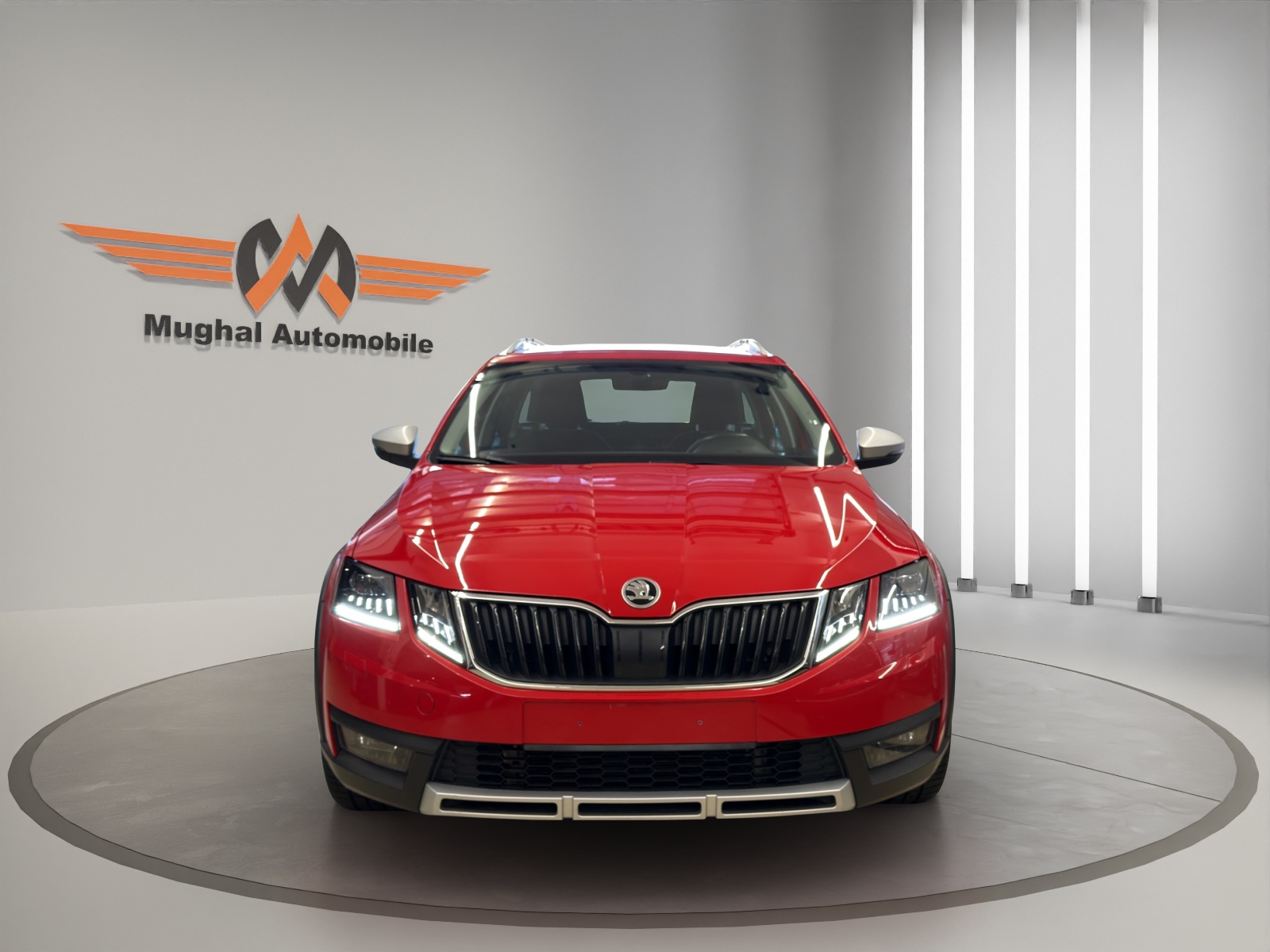 SKODA Octavia Combi 2.0 TDI Scout 4x4 DSG-image-1