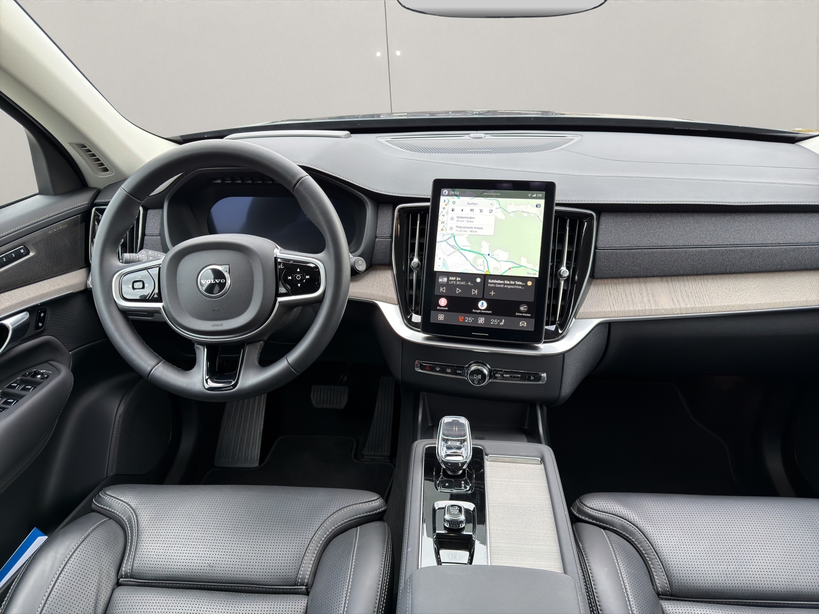 VOLVO XC90 2.0 T8 TE Plus Dark eAWD .-image-13