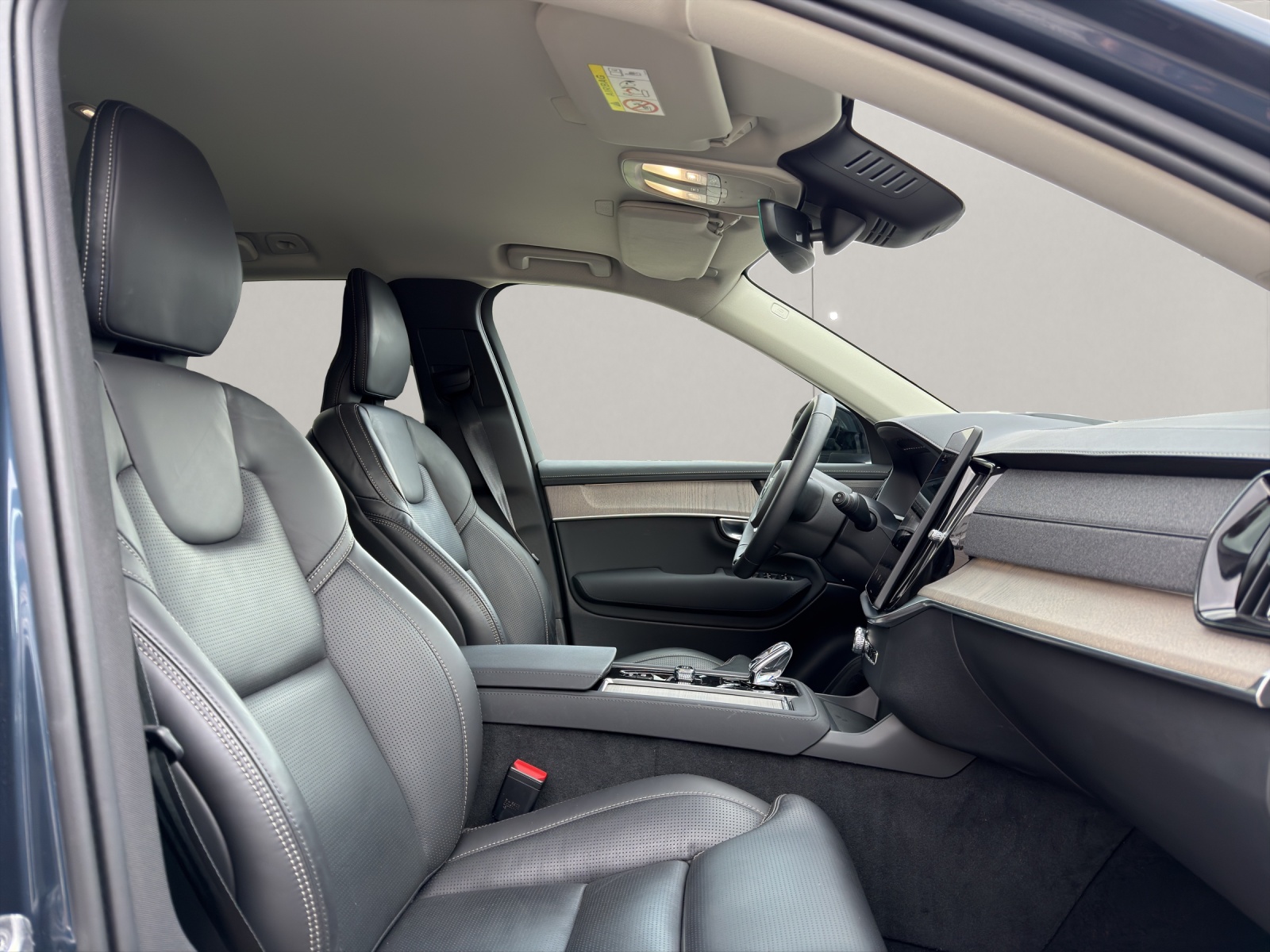 VOLVO XC90 2.0 T8 TE Plus Dark eAWD .-image-11