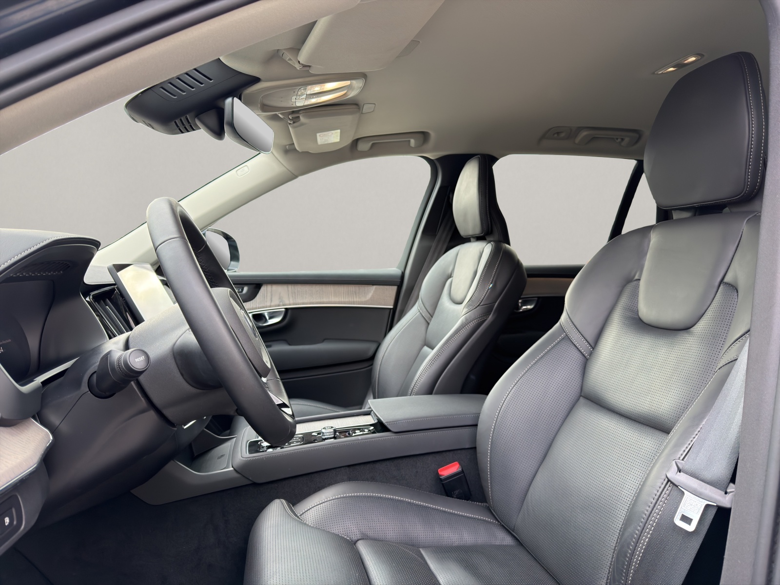 VOLVO XC90 2.0 T8 TE Plus Dark eAWD .-image-10