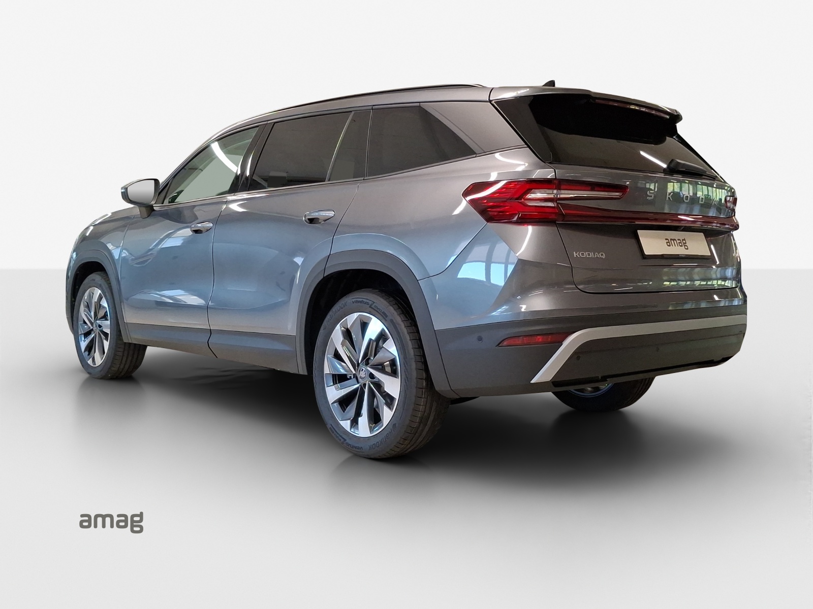 SKODA Kodiaq 2.0 TSI Selection 4x4-showroom-element-2