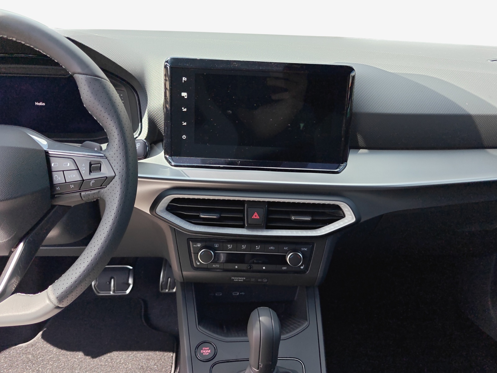 SEAT Arona 1.5 Eco TSI FR DSG-image-10