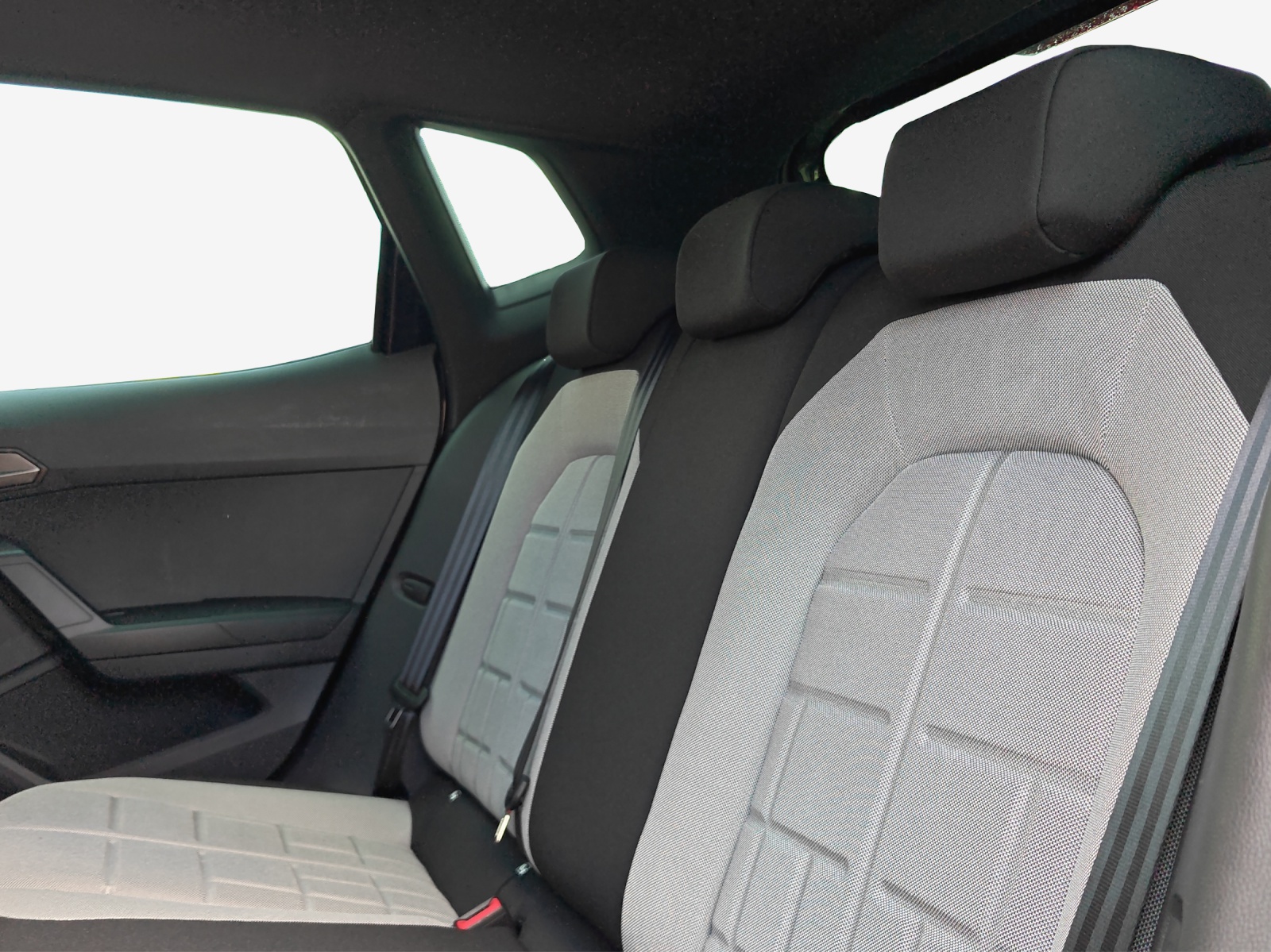 SEAT Arona 1.5 Eco TSI FR DSG-image-11