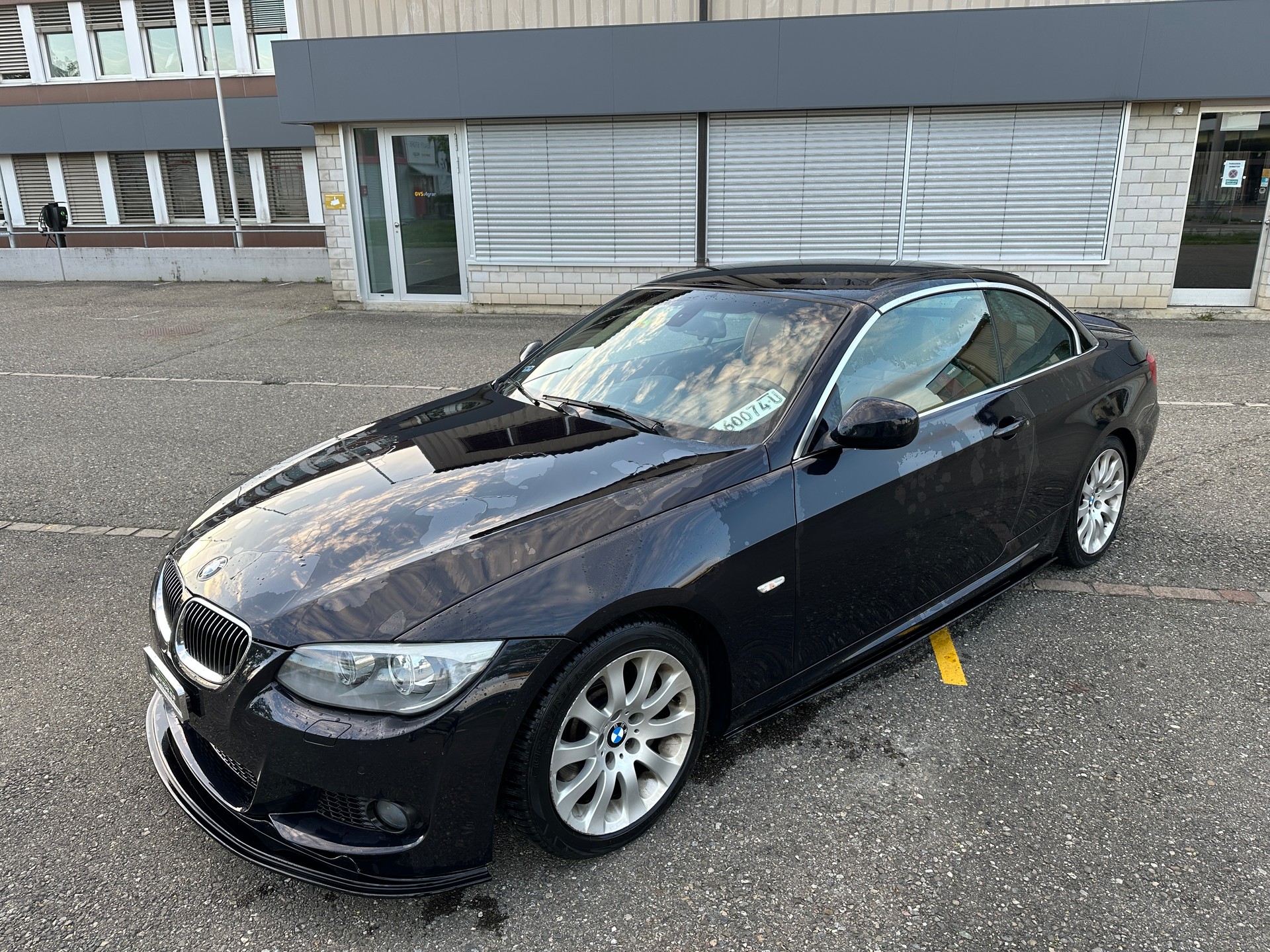 BMW 335i Cabriolet DSG-image-2
