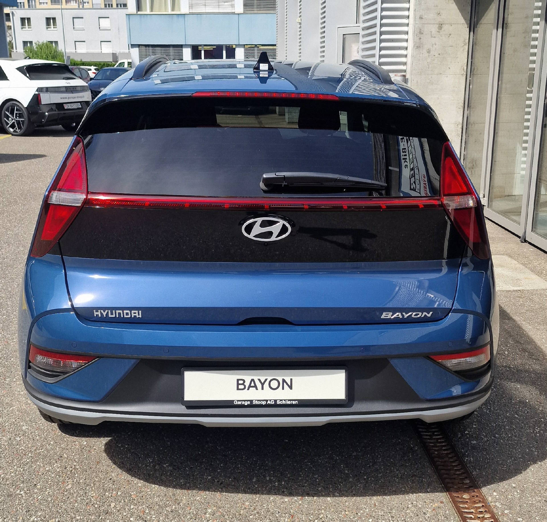 HYUNDAI Bayon 1.0 T-GDi Amplia-image-3