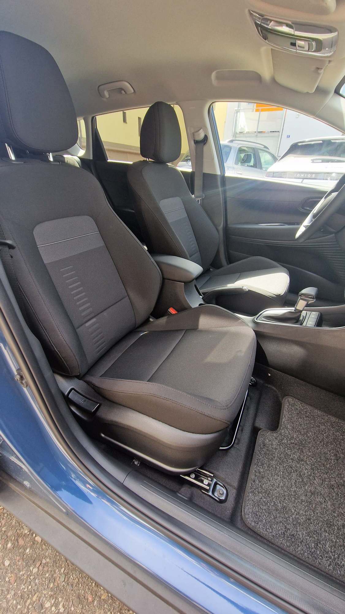 HYUNDAI Bayon 1.0 T-GDi Amplia-image-15
