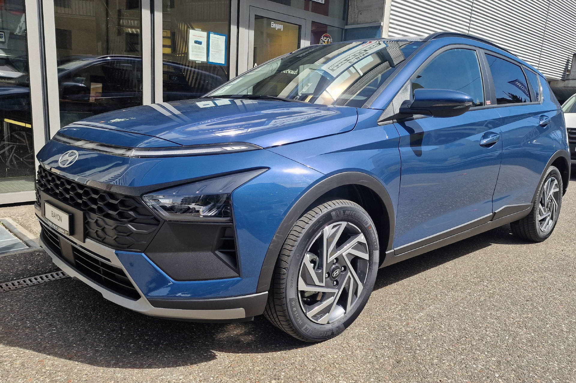 HYUNDAI Bayon 1.0 T-GDi Amplia-image-0