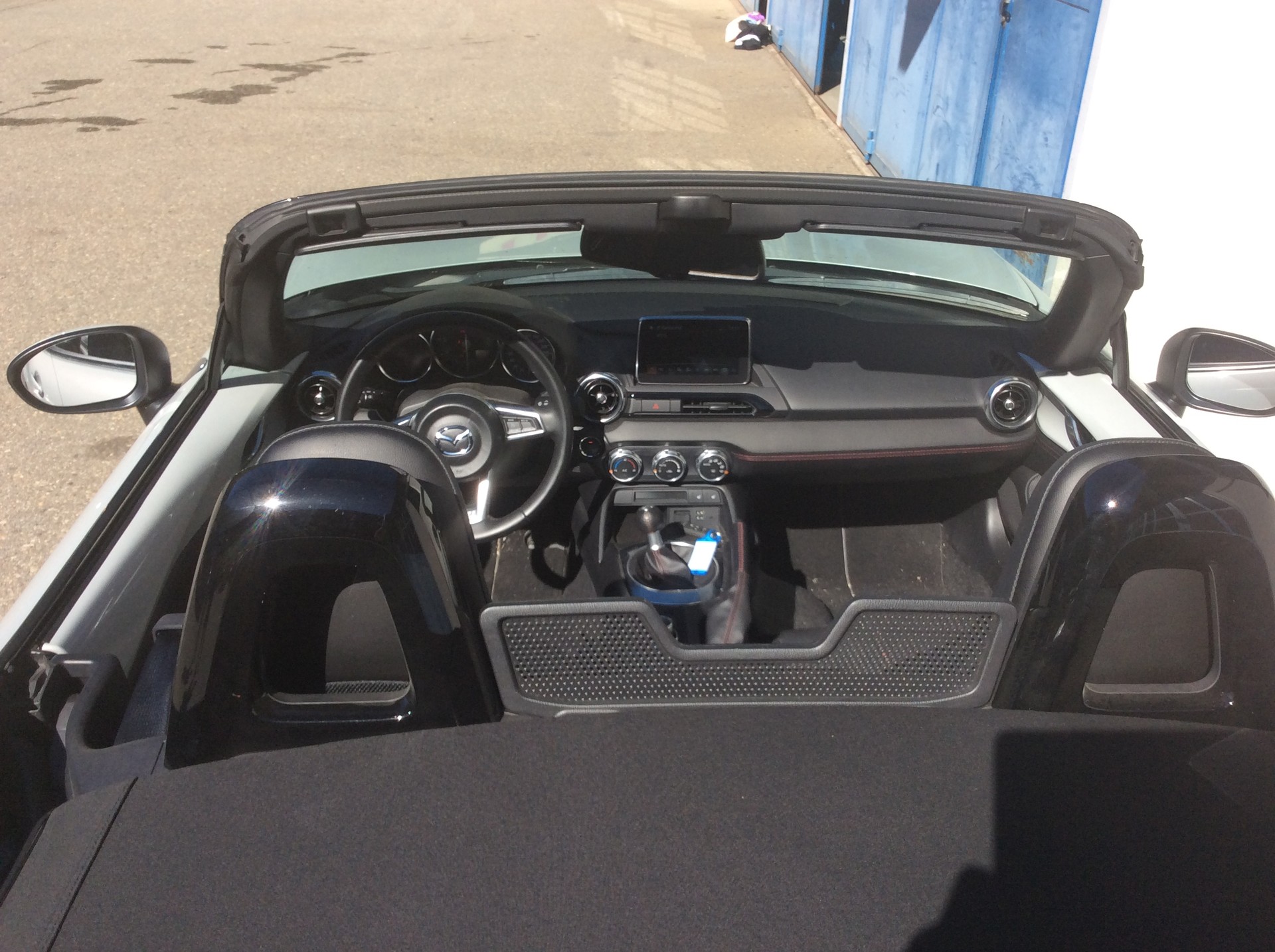 MAZDA MX-5 SKYACTIV-G 160 Revolution-image-4