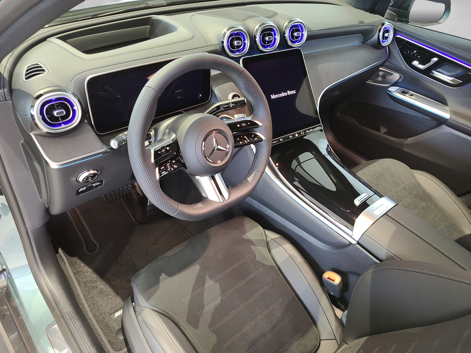 MERCEDES-BENZ GLC 220 d 4Matic 9G-Tronic-image-6