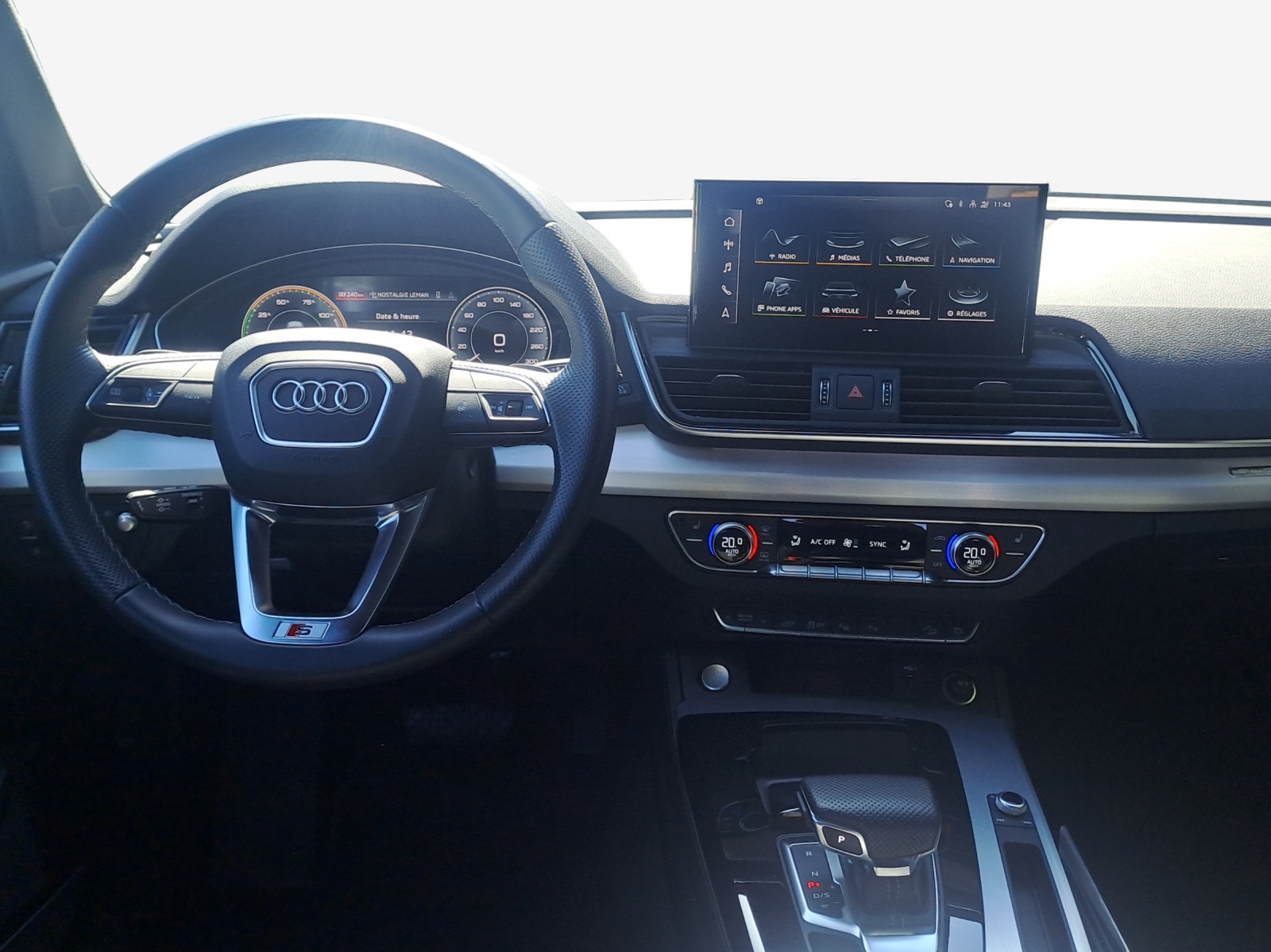 AUDI Q5 Sportback 50 TFSI e PHEV S line quattro S-tronic-image-9