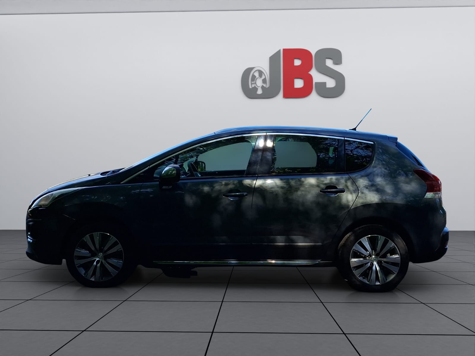 PEUGEOT 3008 1.6 16V T Platinum-image-3