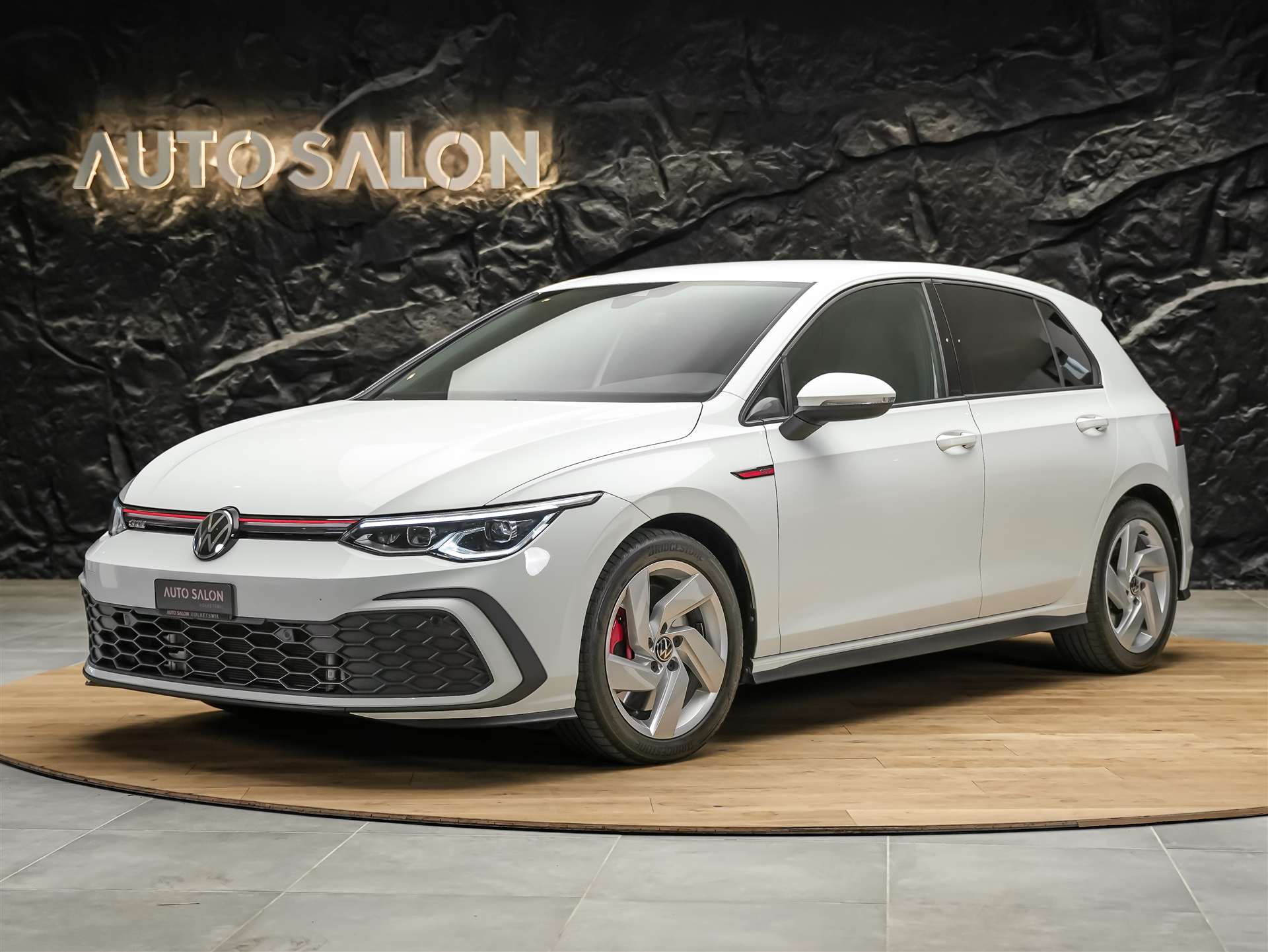 VW Golf VIII 2.0 TSI GTI DSG *Lenkrad Heizung*Sitzheizung*Rückfahrkamera*-showroom-element-1