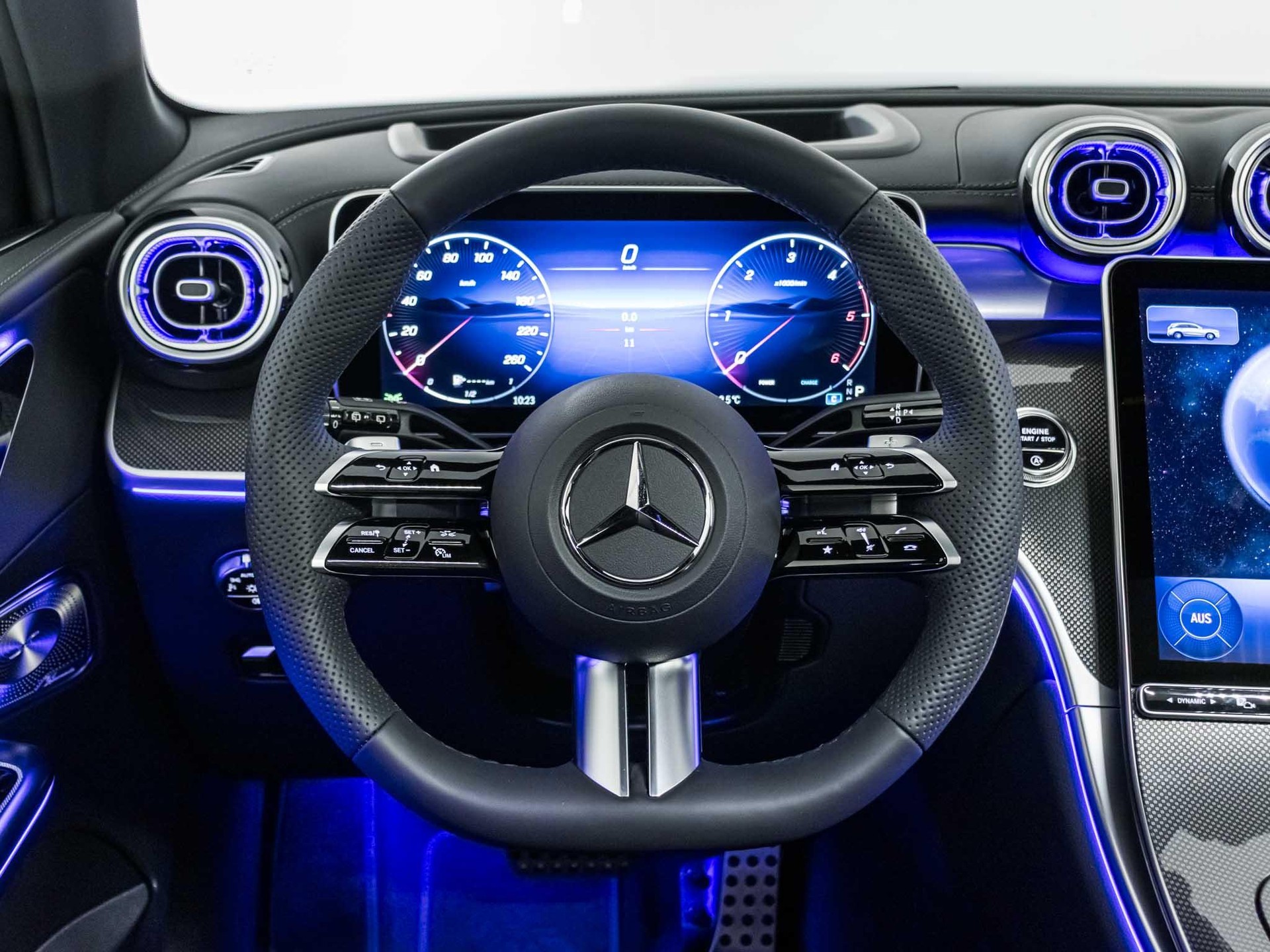 MERCEDES-BENZ GLC 220 d 4MATIC-image-10