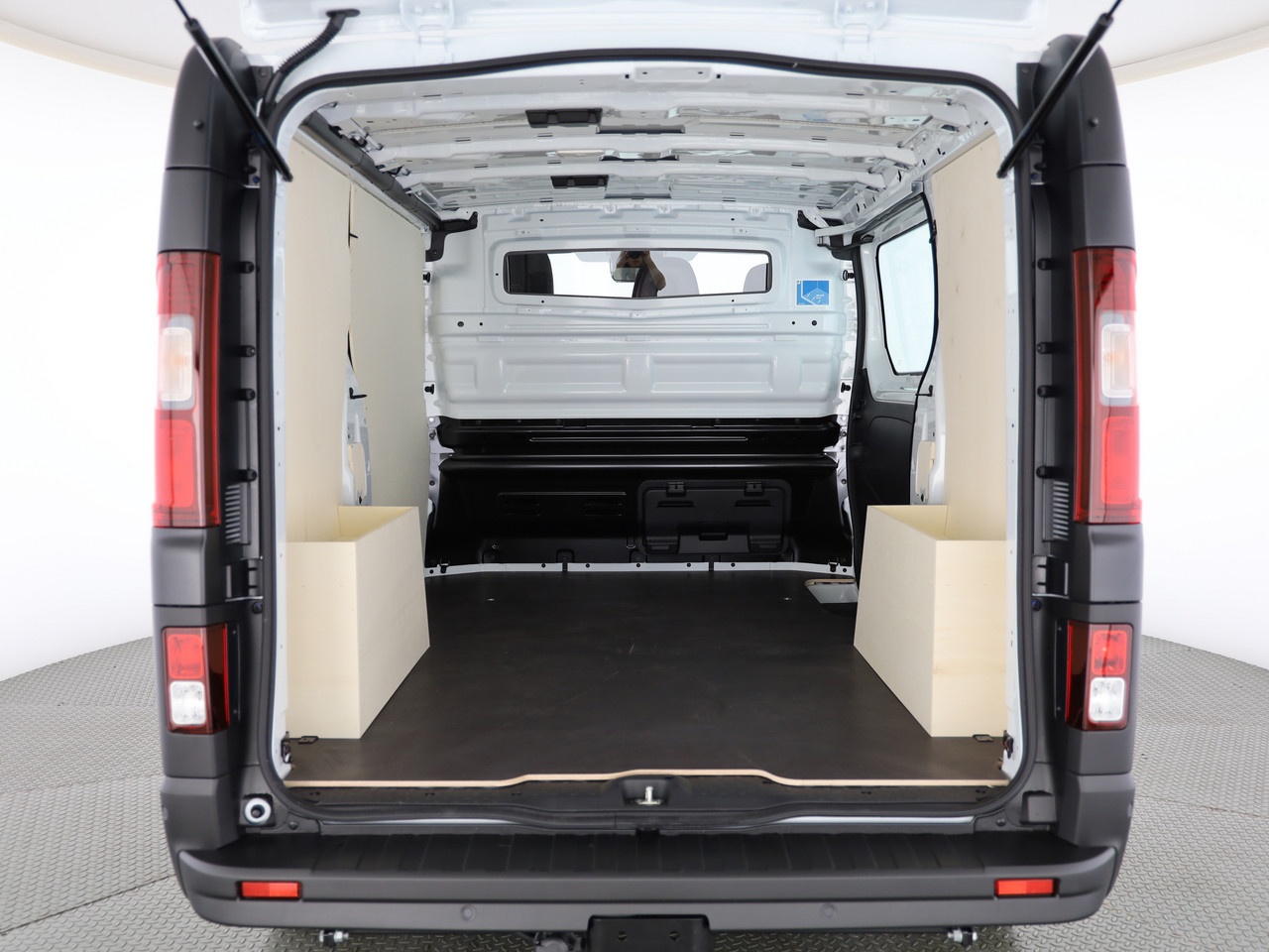 RENAULT Trafic Kaw. 3.0 t L1 H1 2.0 dCi 150 EAG9 E Ntzl.-image-8
