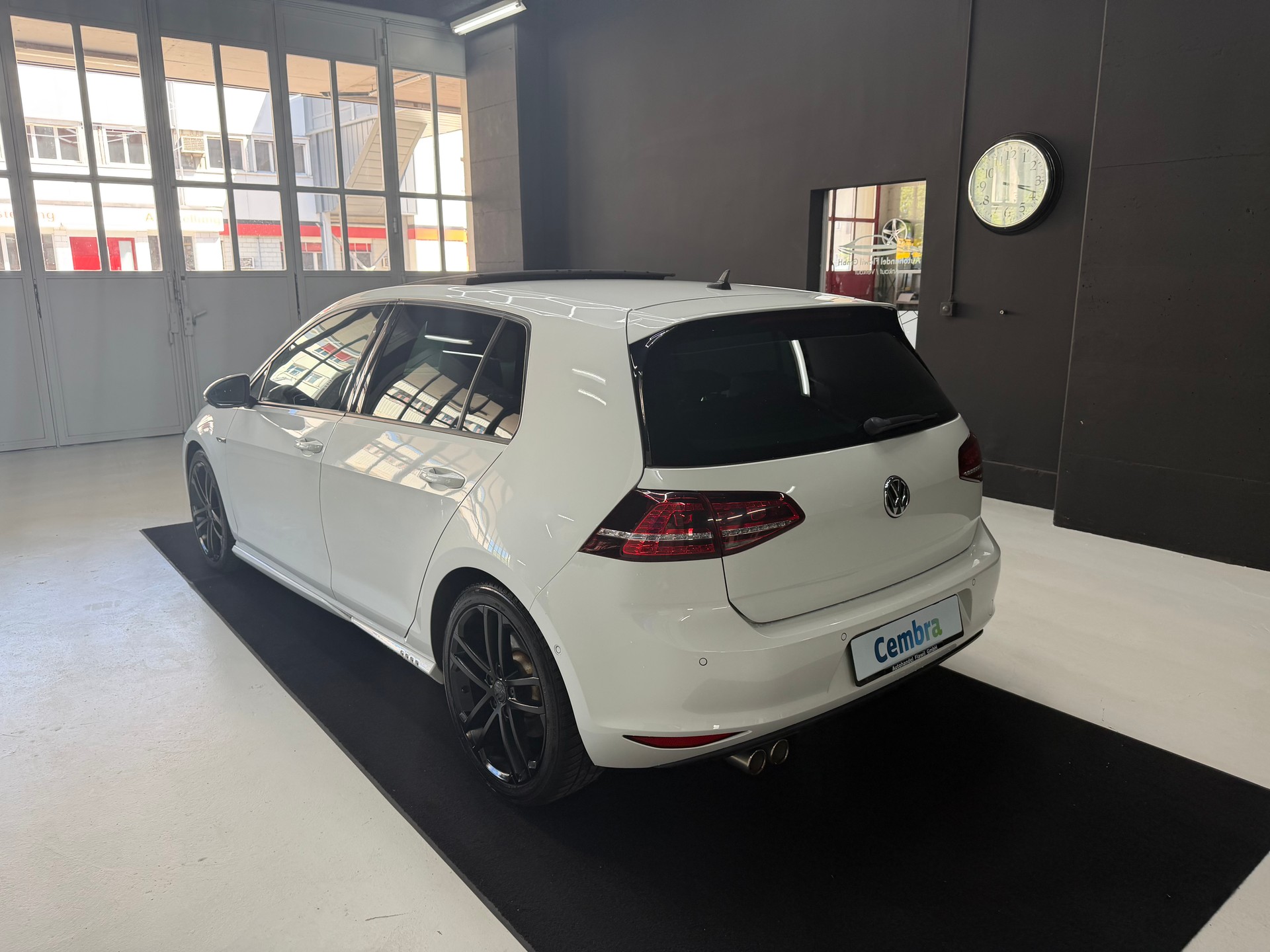 VW Golf 2.0 TDI GTD-image-13