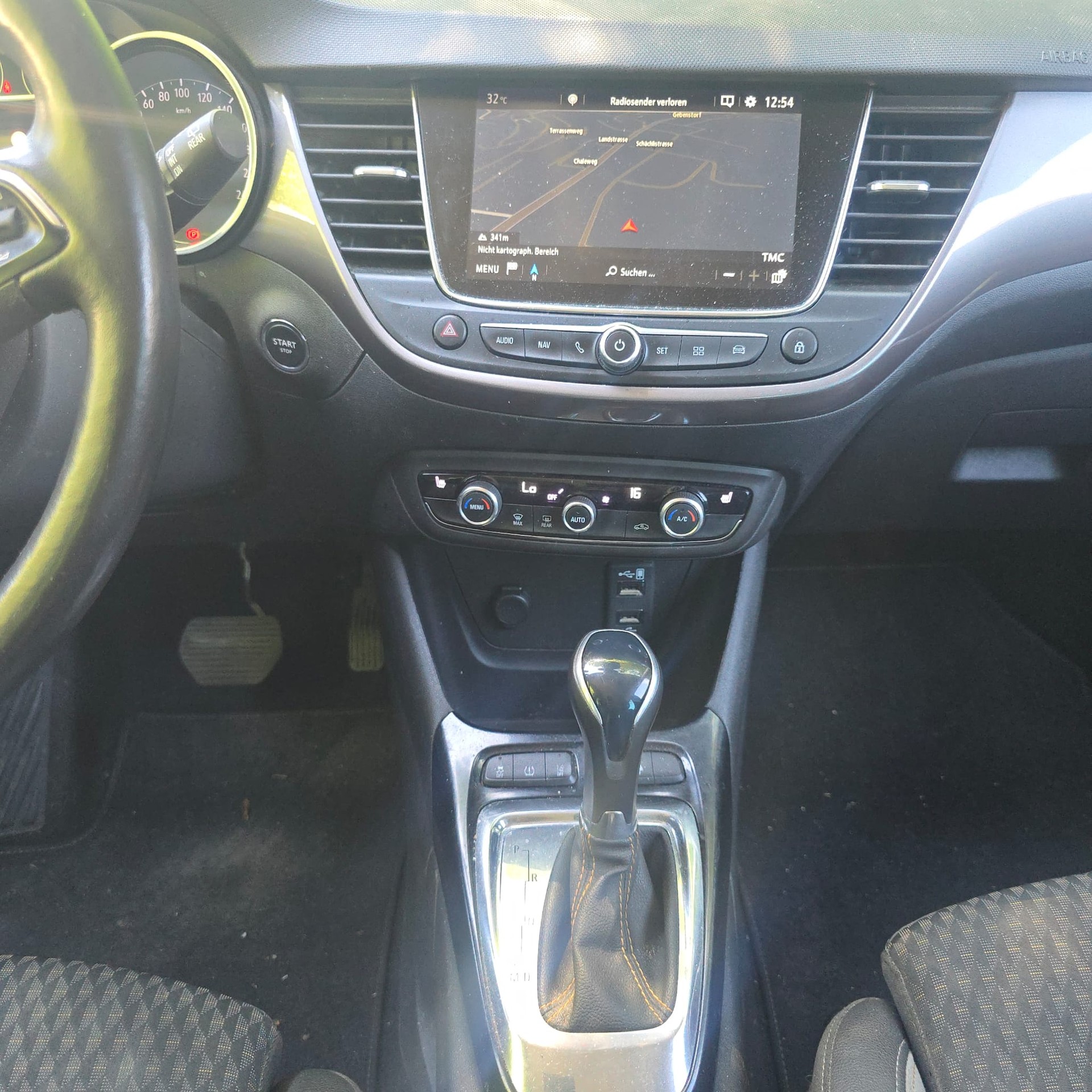 OPEL Crossland X 1.2i Ultimate Automatik-image-13