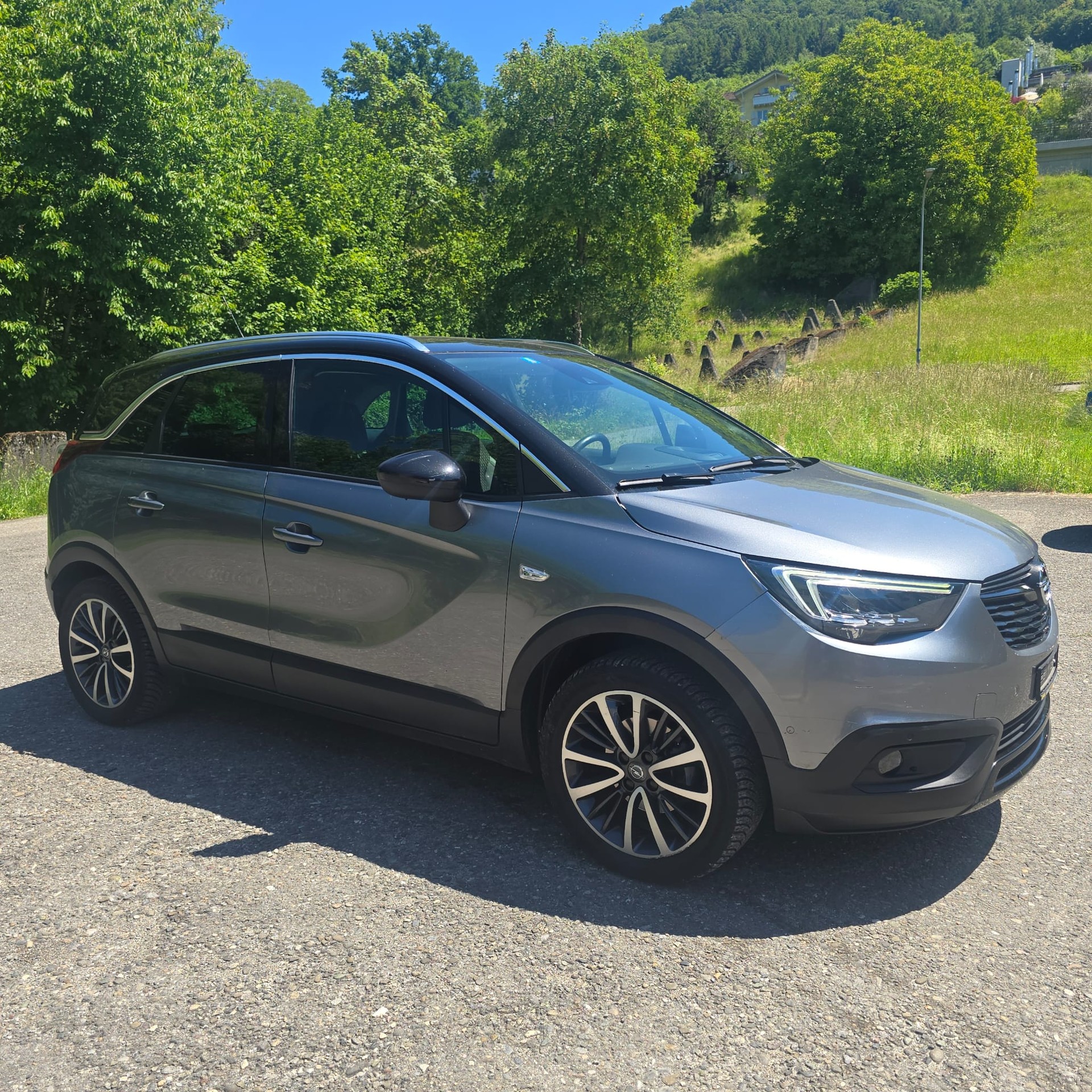 OPEL Crossland X 1.2i Ultimate Automatik-image-1