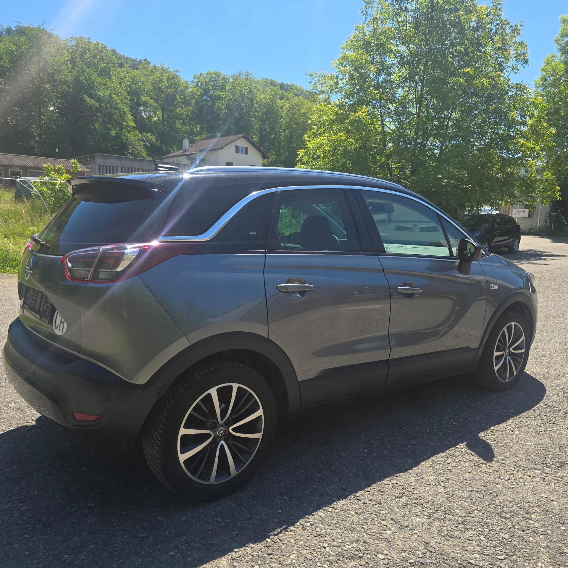 OPEL Crossland X 1.2i Ultimate Automatik-image-3