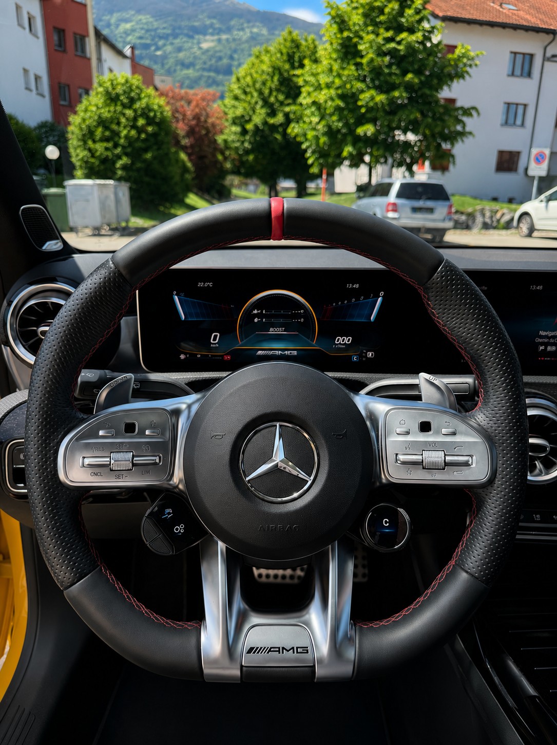 MERCEDES-BENZ A 35 AMG 4Matic Edition 1 Speedshift-image-9
