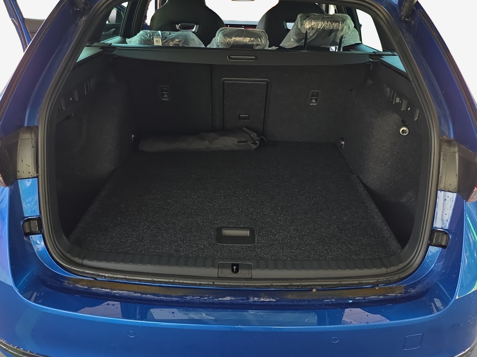 SKODA Octavia Combi 2.0 TSI DSG Dynamic 4x4-image-12