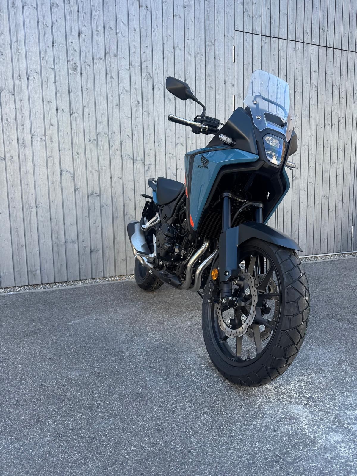 HONDA E-Clutch-showroom-element-2
