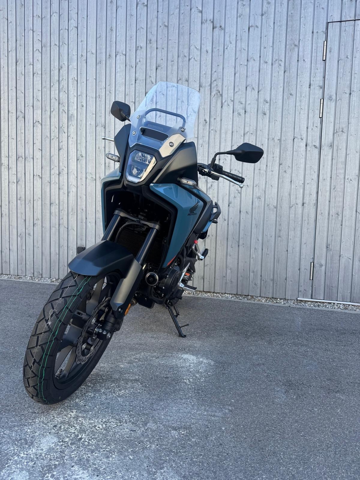 HONDA E-Clutch-showroom-element-1
