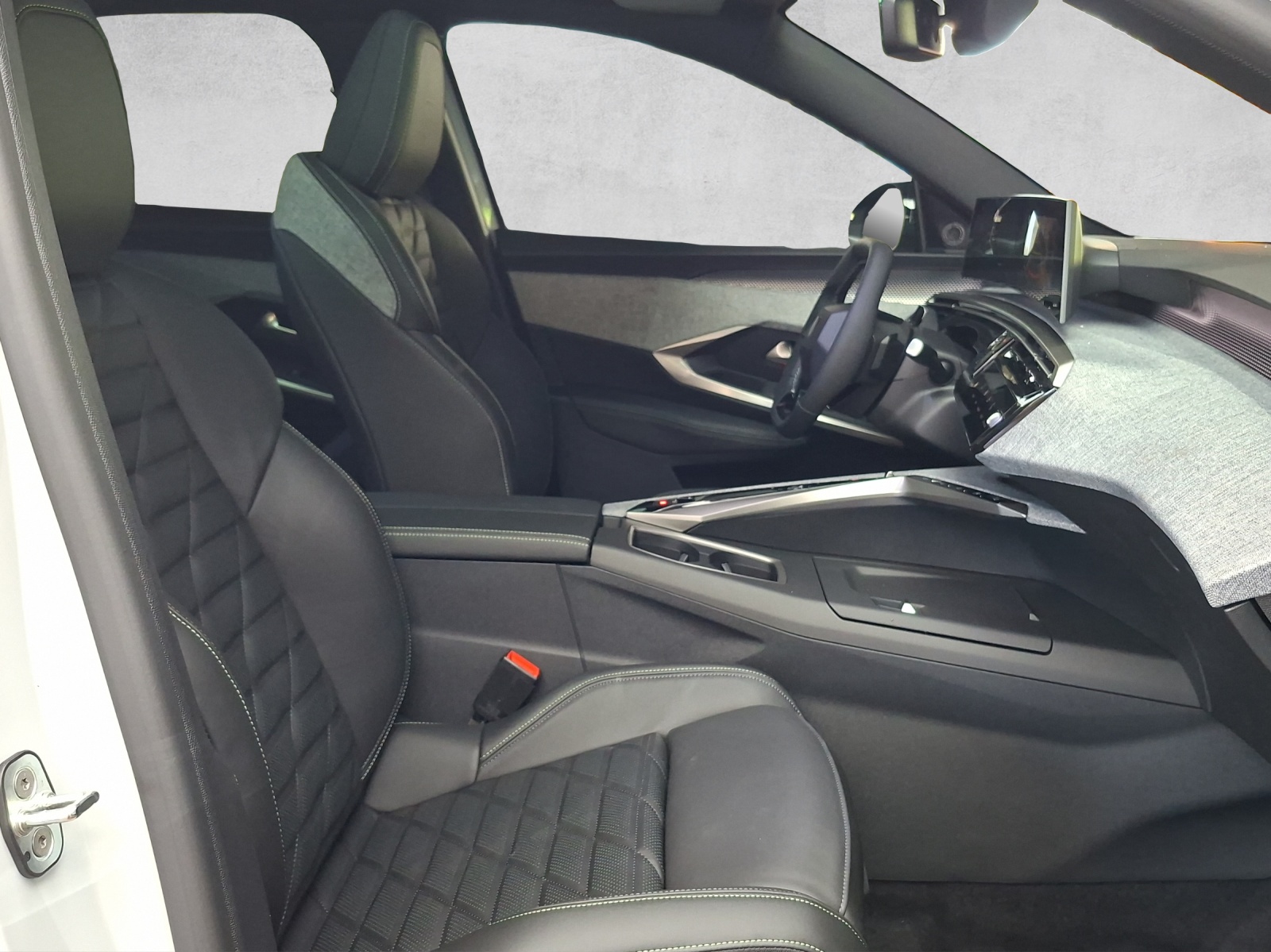 PEUGEOT 3008 e-GT Exclusive AWD 73kWh-image-11