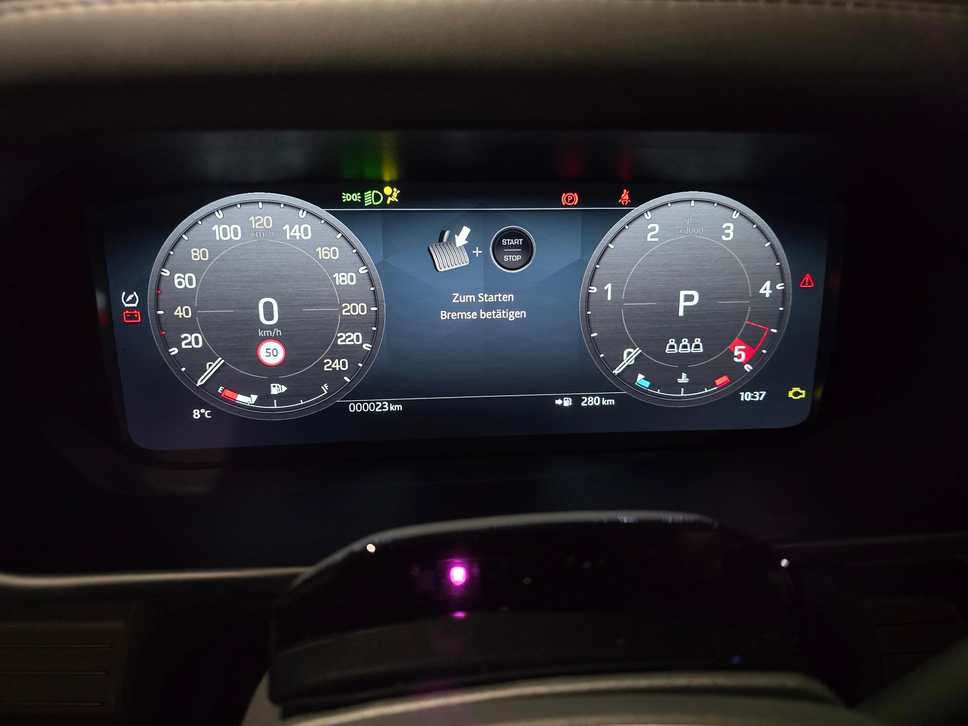 LAND ROVER Defender 110 3.0 D I6 350 X-Dynamic HSE-image-7