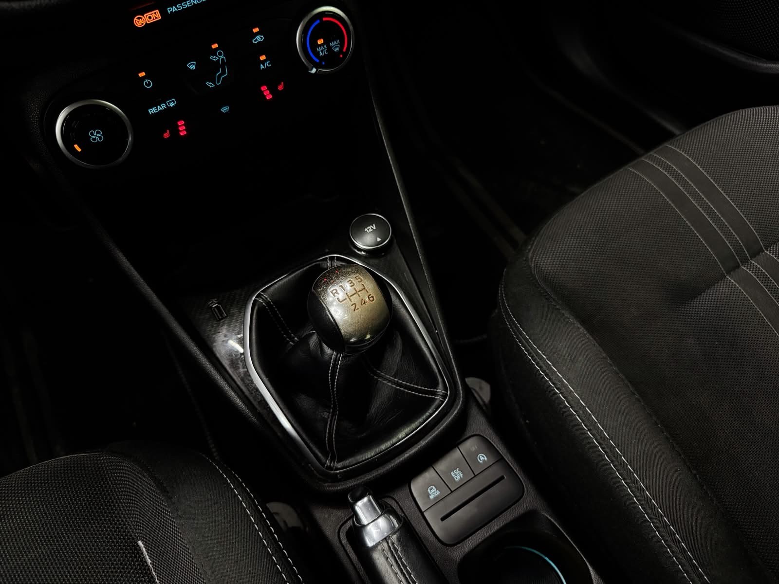 FORD Fiesta 1.5 SCTi ST Performance-image-12