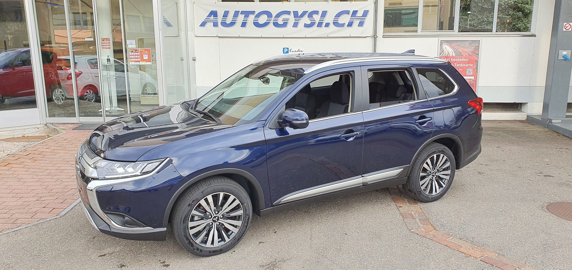 MITSUBISHI Outlander 2.0 Value 4WD-image-7