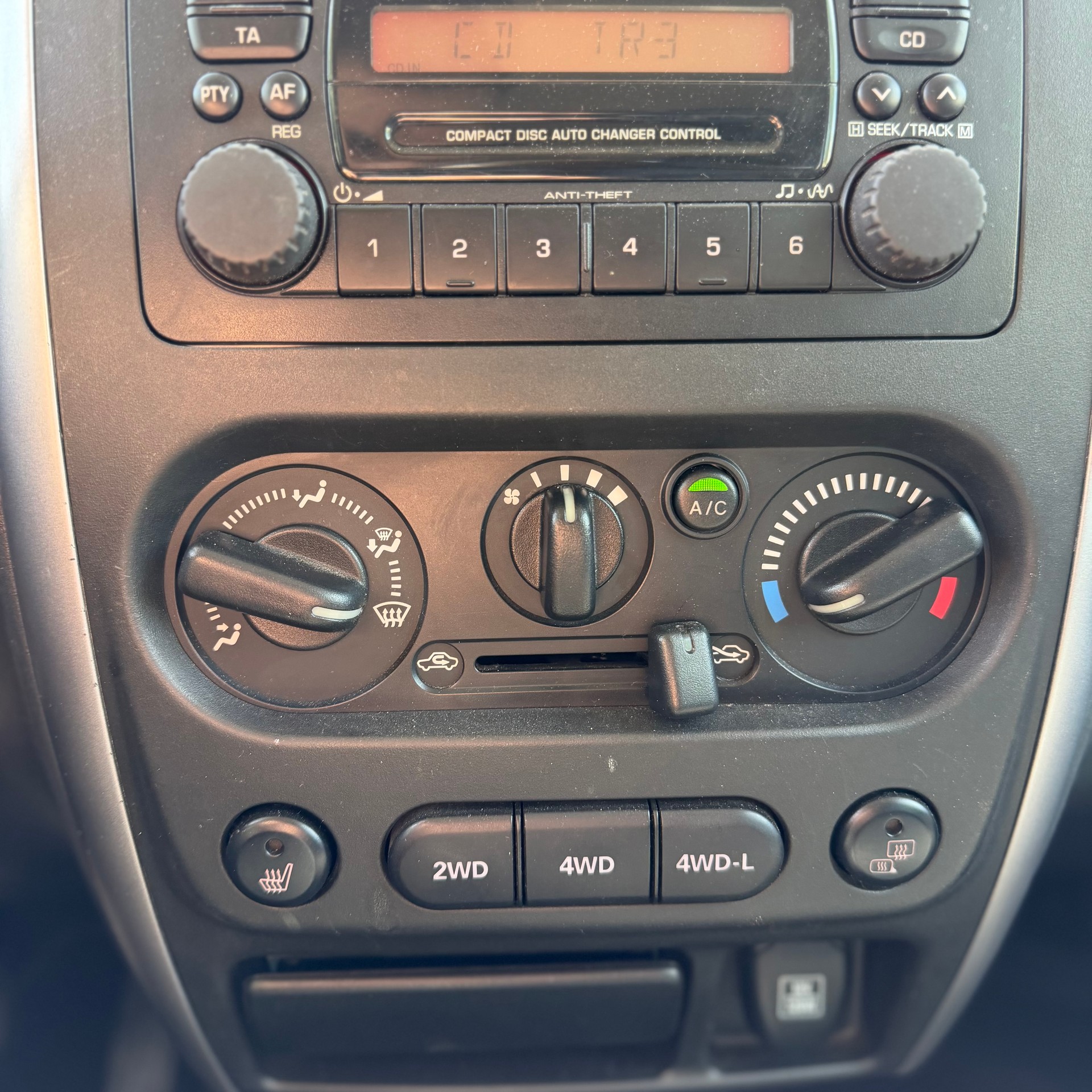 SUZUKI 1.5 TD 4WD GL Top-image-4