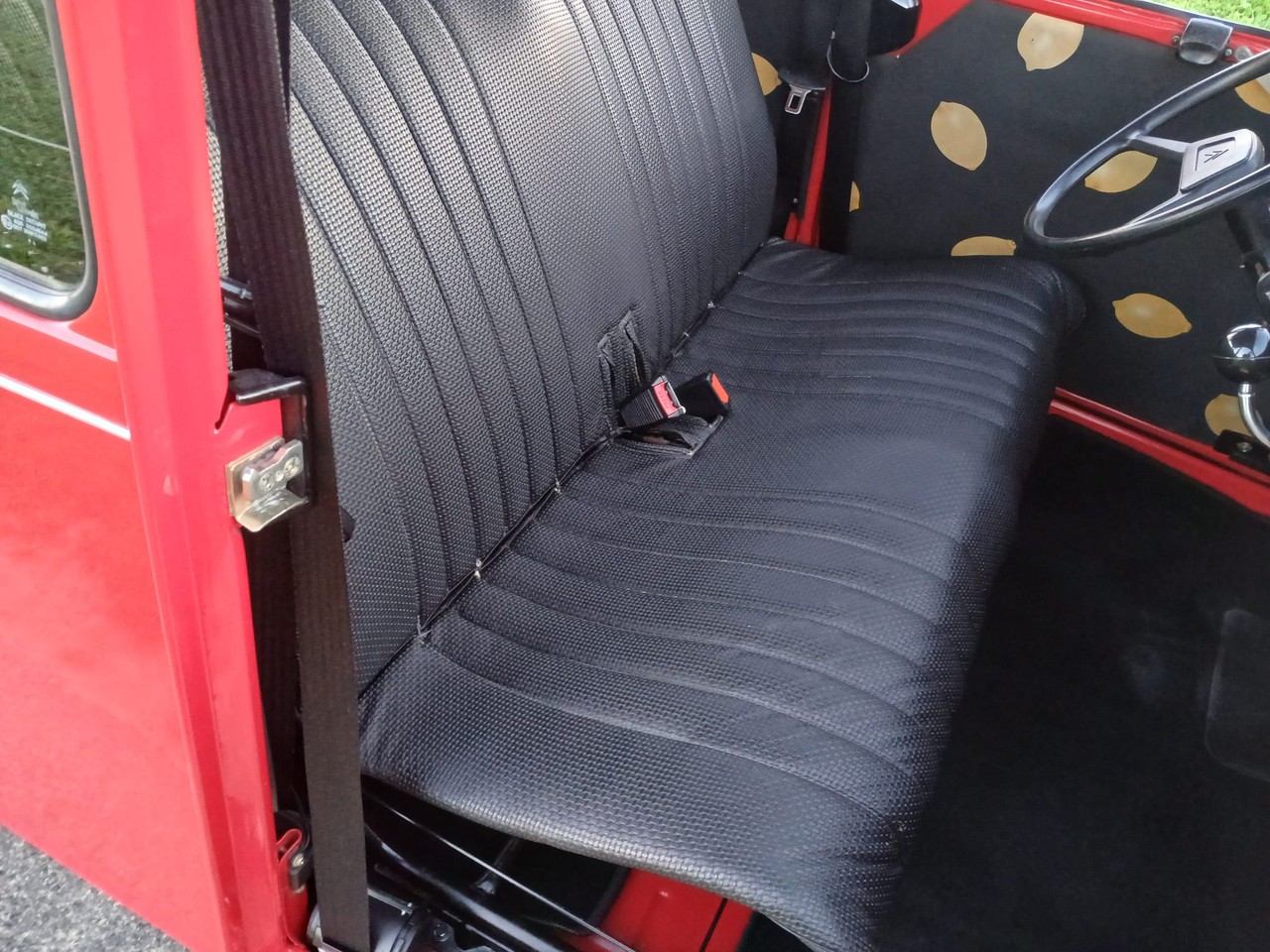 CITROEN 2CV6 Spécial (Club)-image-9