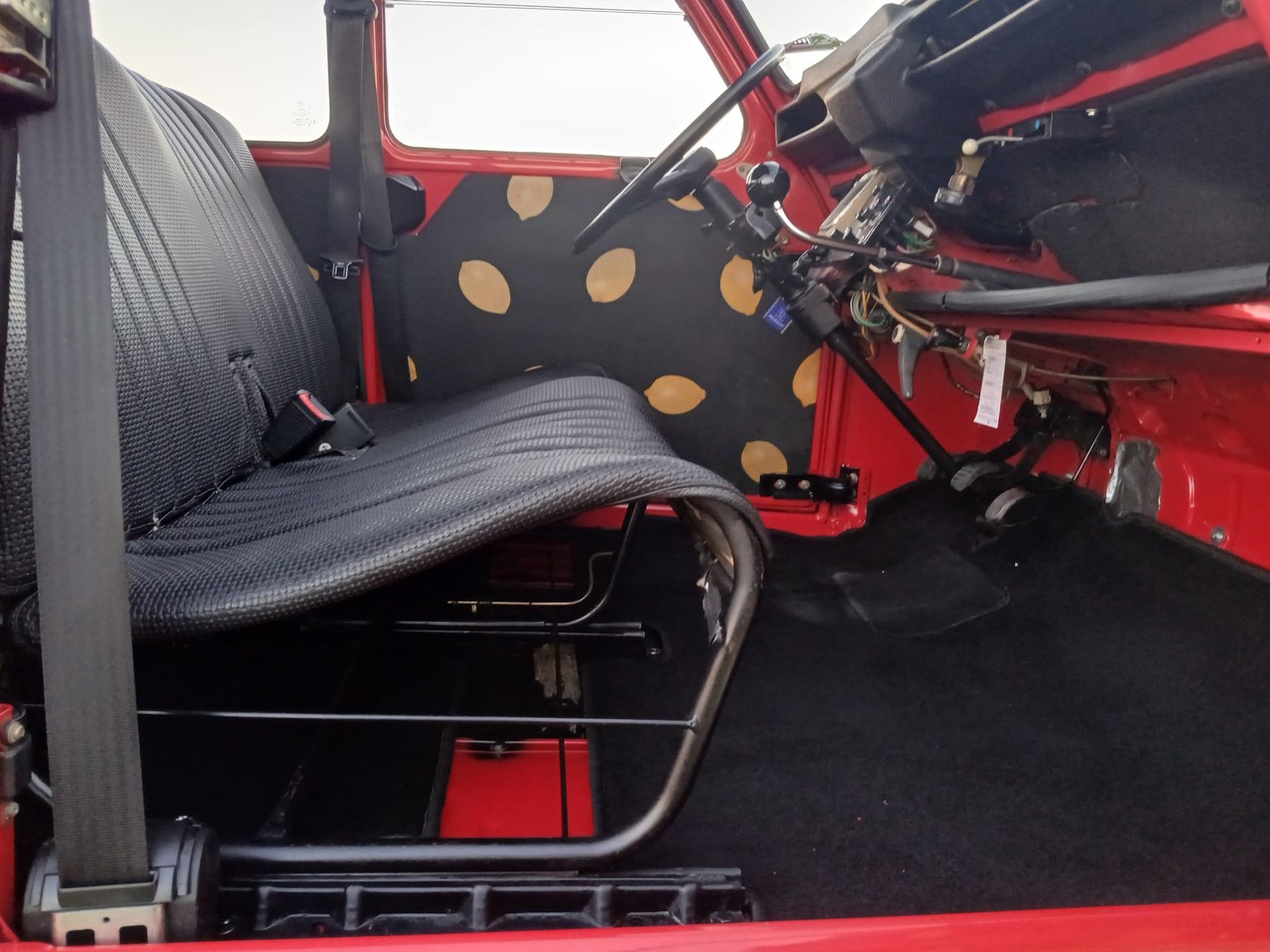 CITROEN 2CV6 Spécial (Club)-image-8
