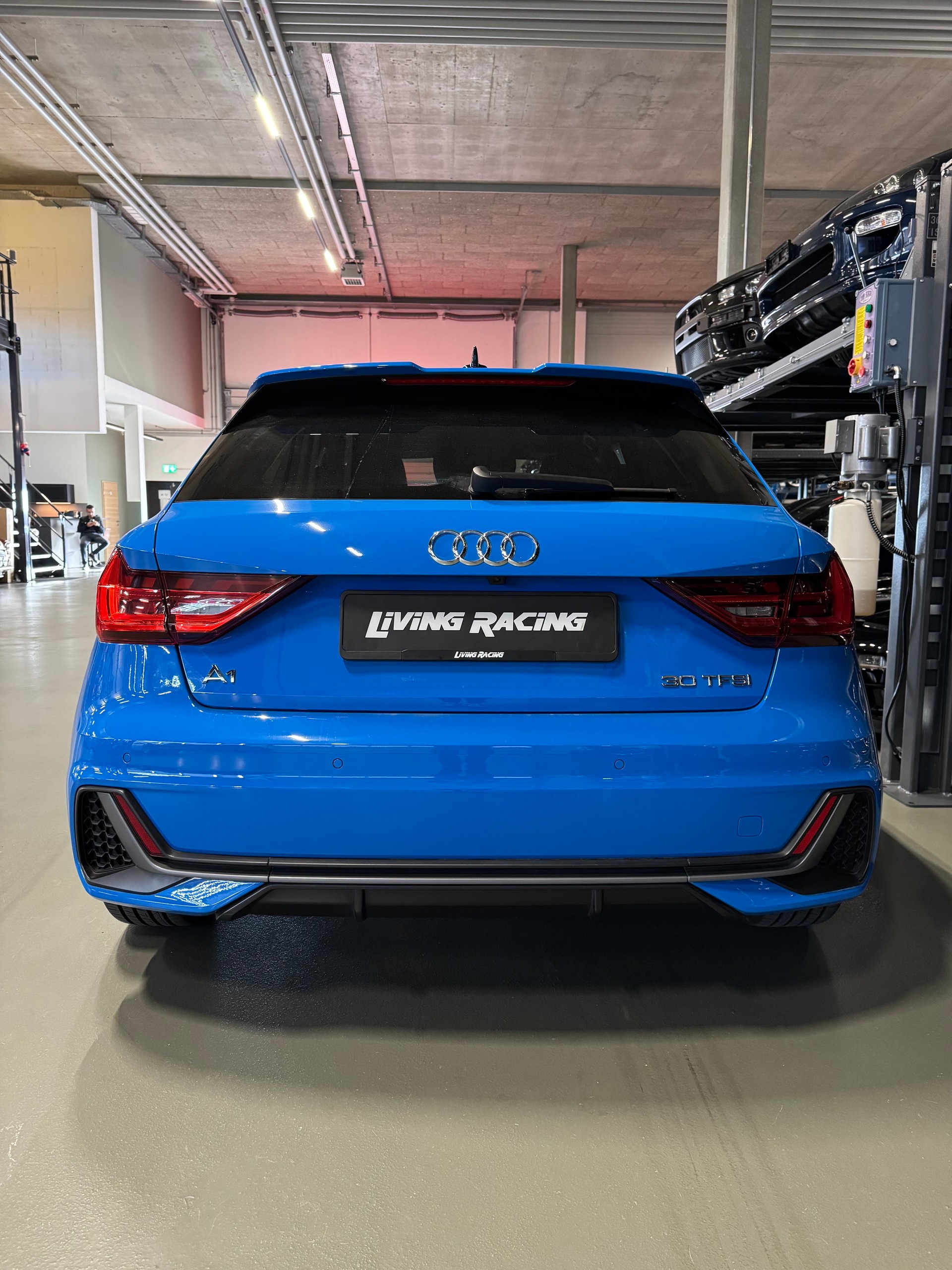 AUDI A1 Sportback 30 TFSI S Line S-tronic-image-3