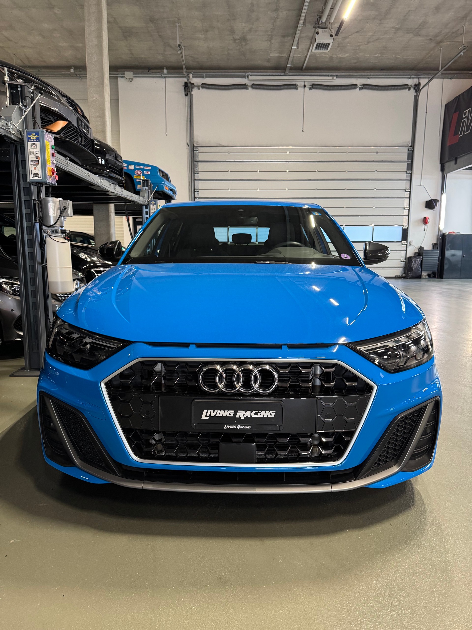AUDI A1 Sportback 30 TFSI S Line S-tronic-image-4