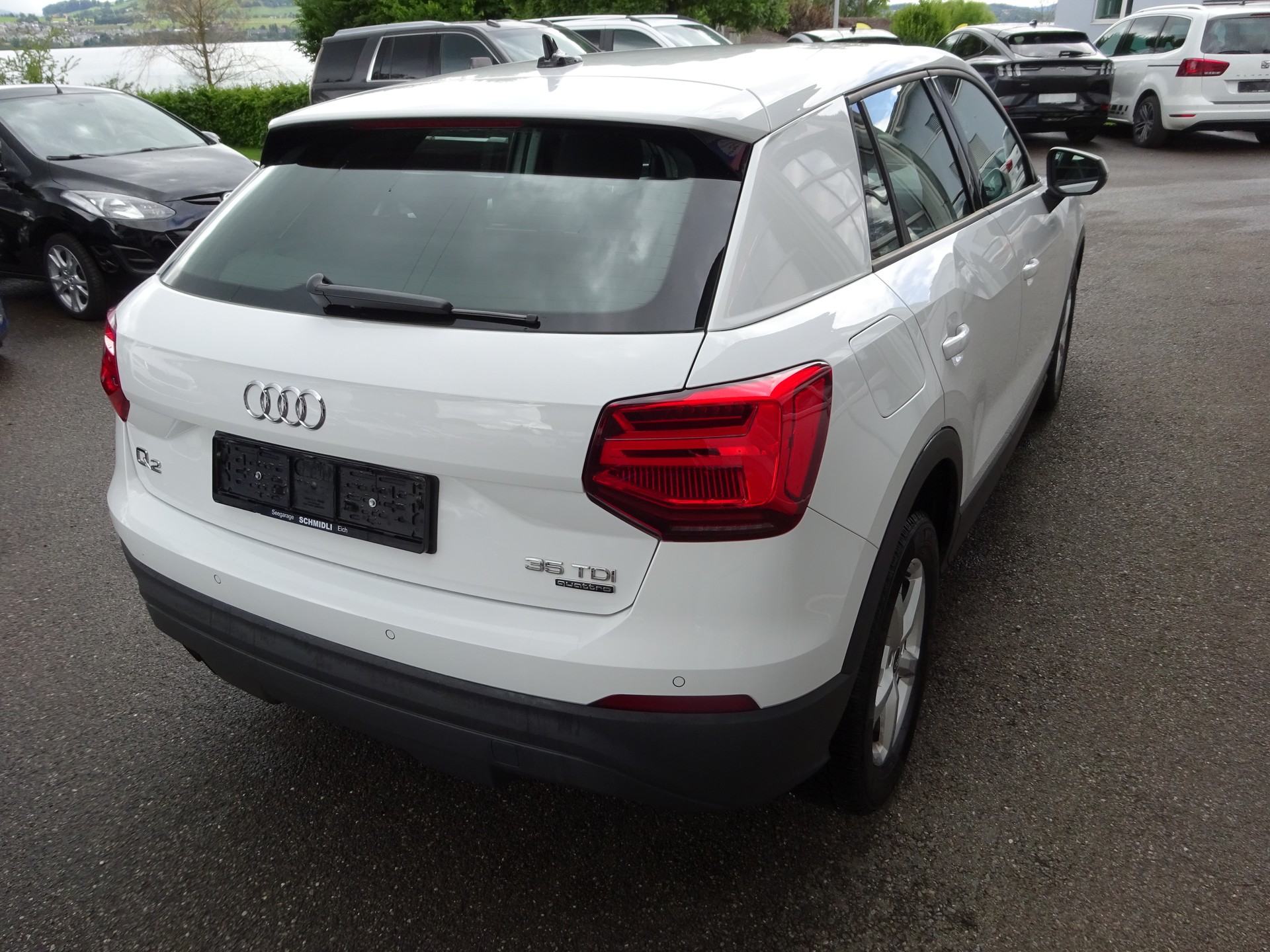 AUDI Q2 35 TDI Attraction quattro S-tronic-image-2