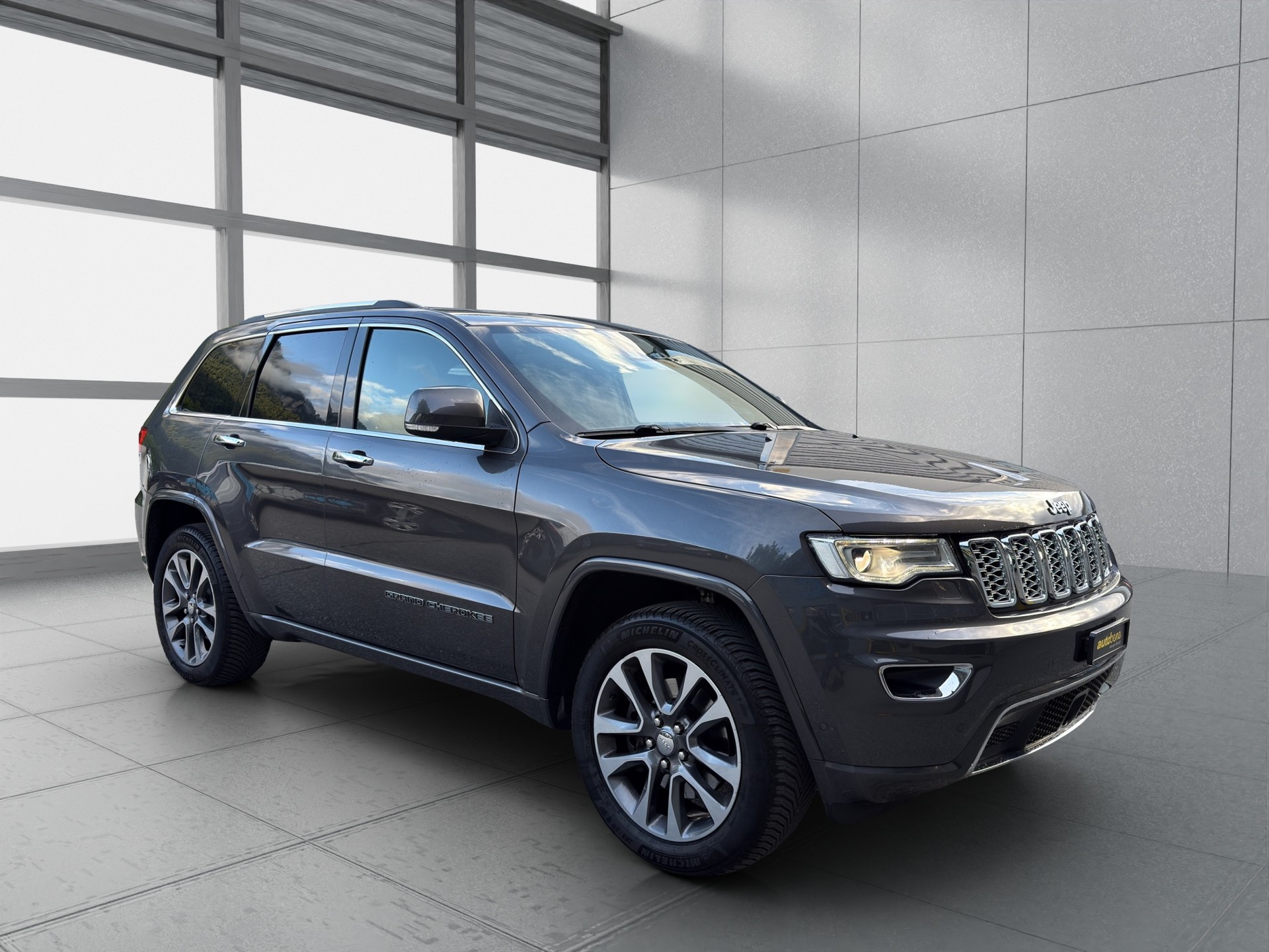 JEEP Grand Cherokee 3.0 CRD Overland Automatic-image-0