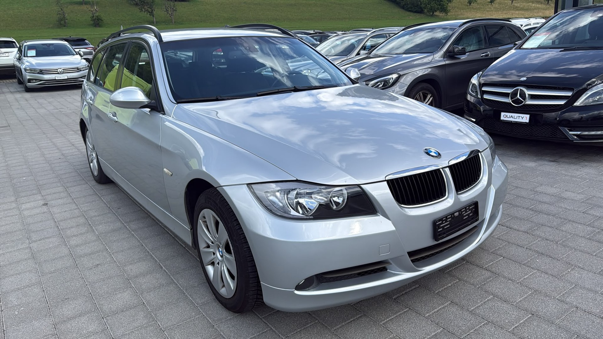 BMW 318i Touring Steptronic-image-5