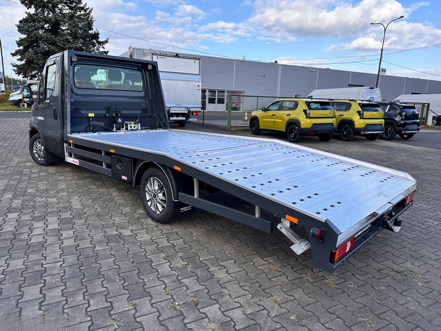 IVECO 35 S 18H V Autotransporter-image-3