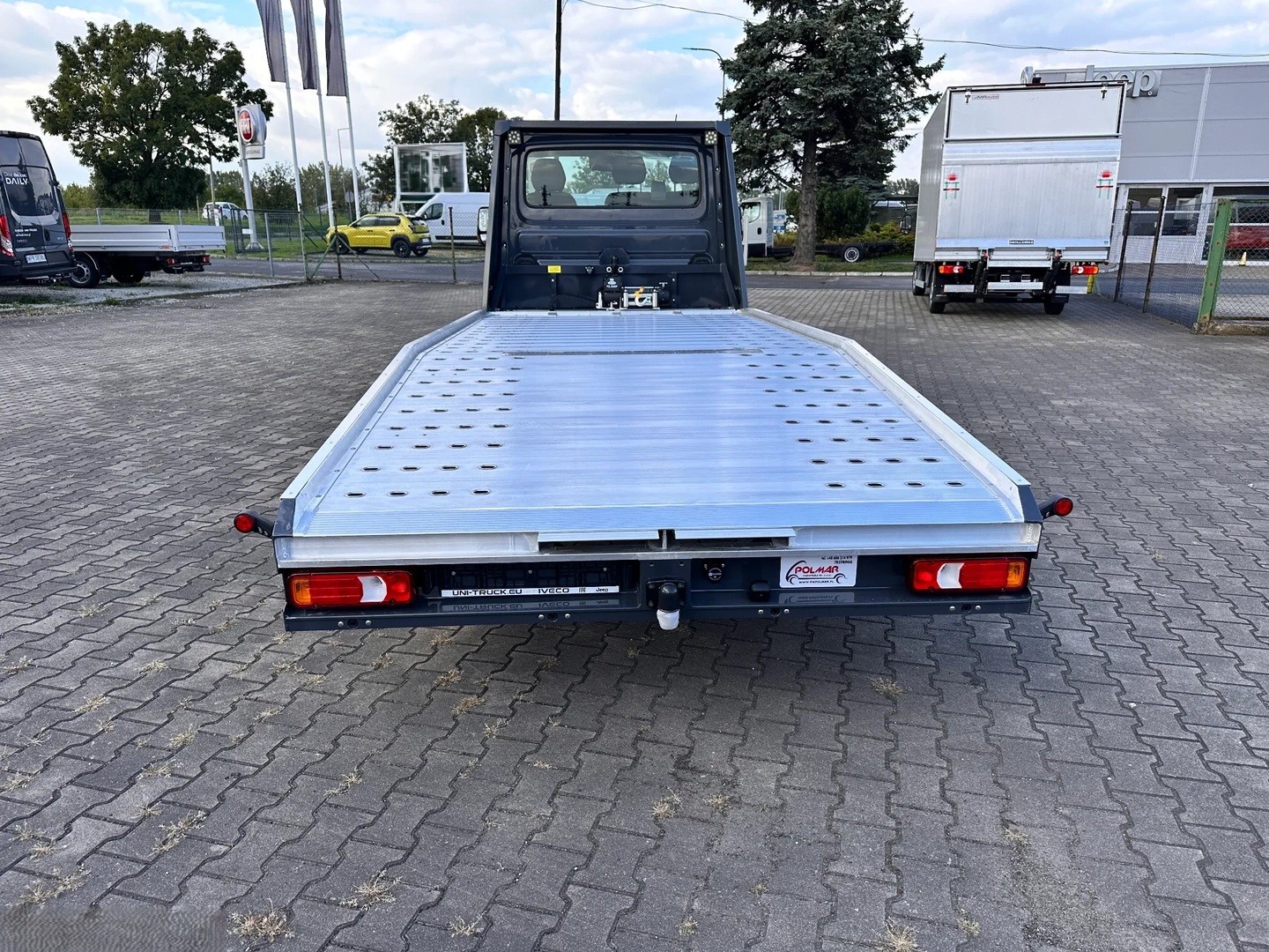 IVECO 35 S 18H V Autotransporter-image-2