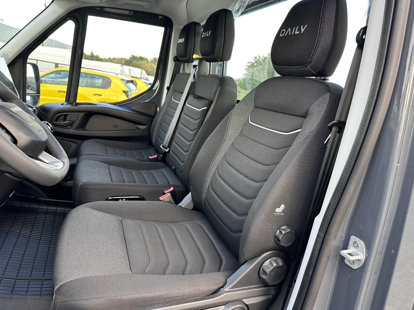 IVECO 35 S 18H V Autotransporter-image-6