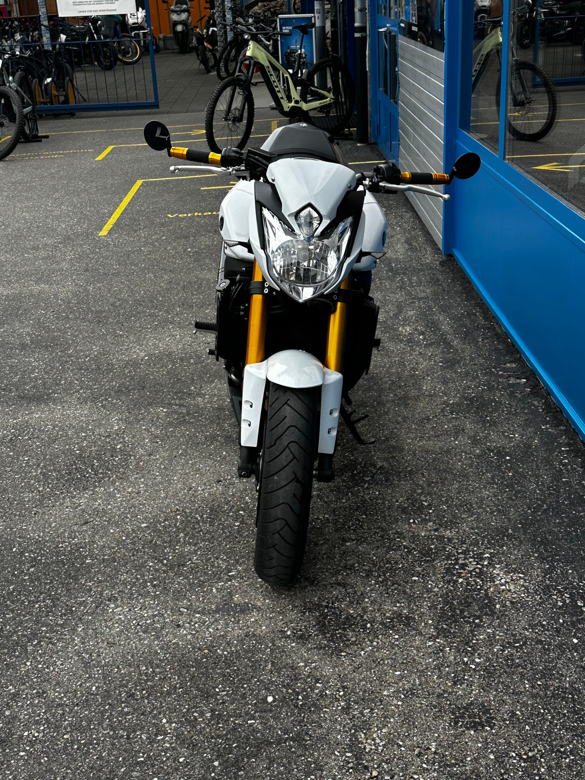 YAMAHA FZ8 N ABS (Kundenauftrag)-image-3