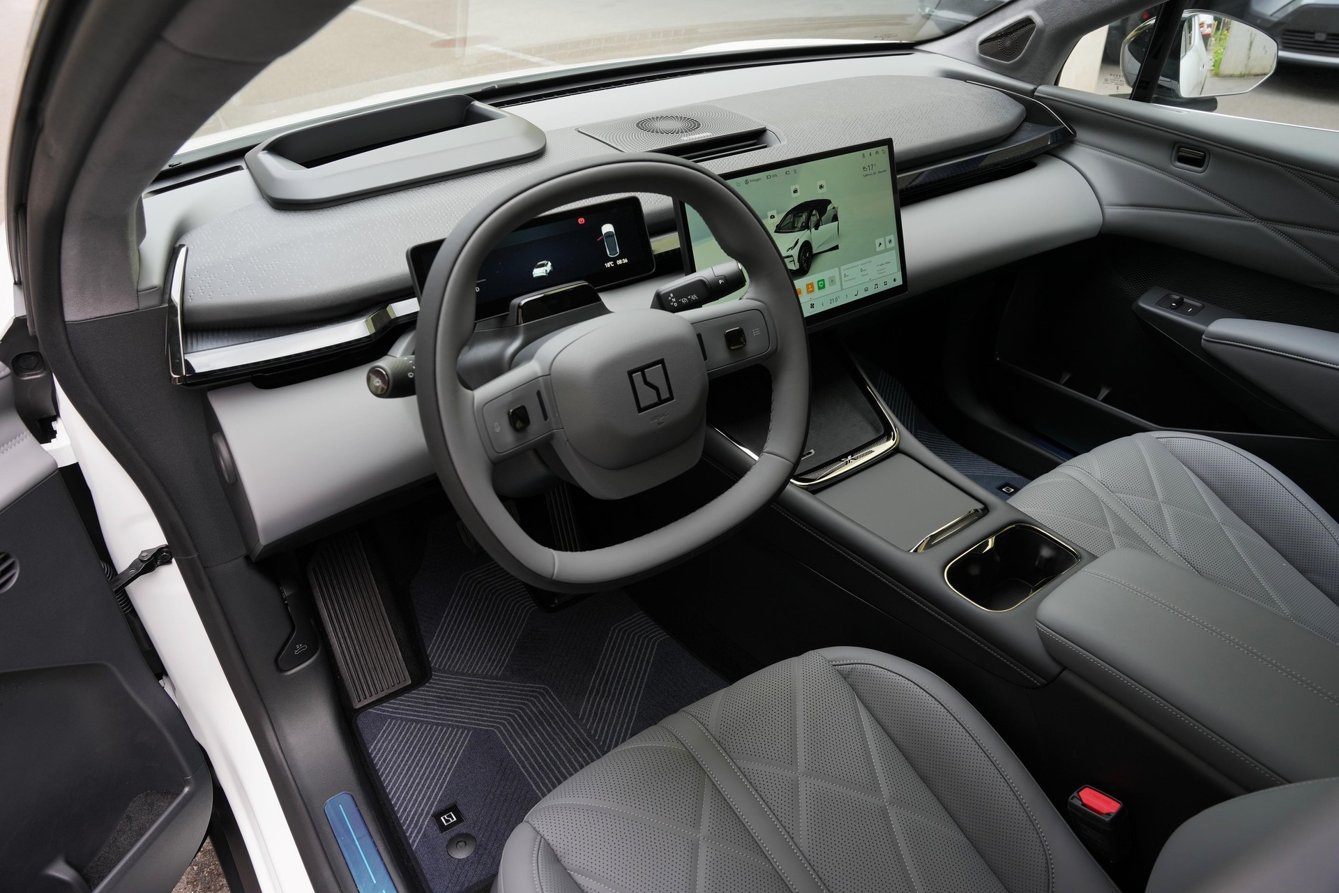 ZEEKR X Privilege AWD-image-5