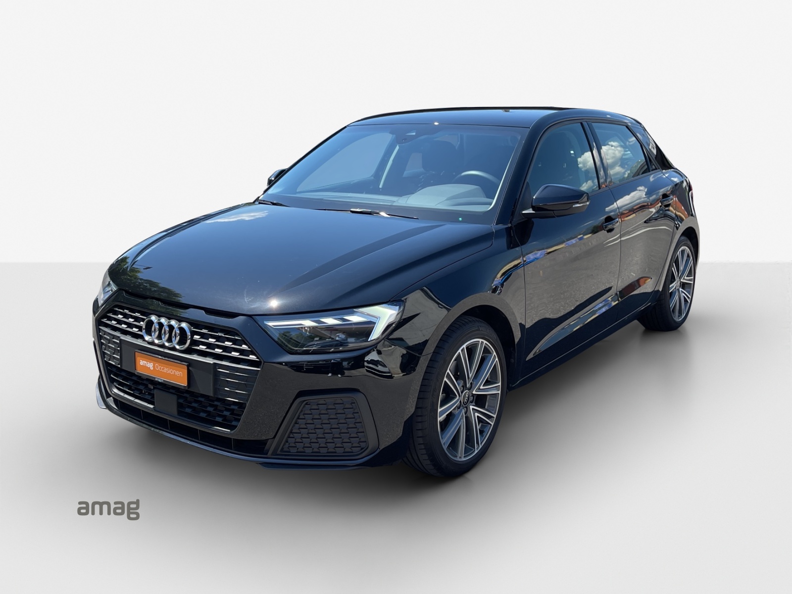 AUDI A1 Sportback 30 TFSI Attraction S-tronic-image-0
