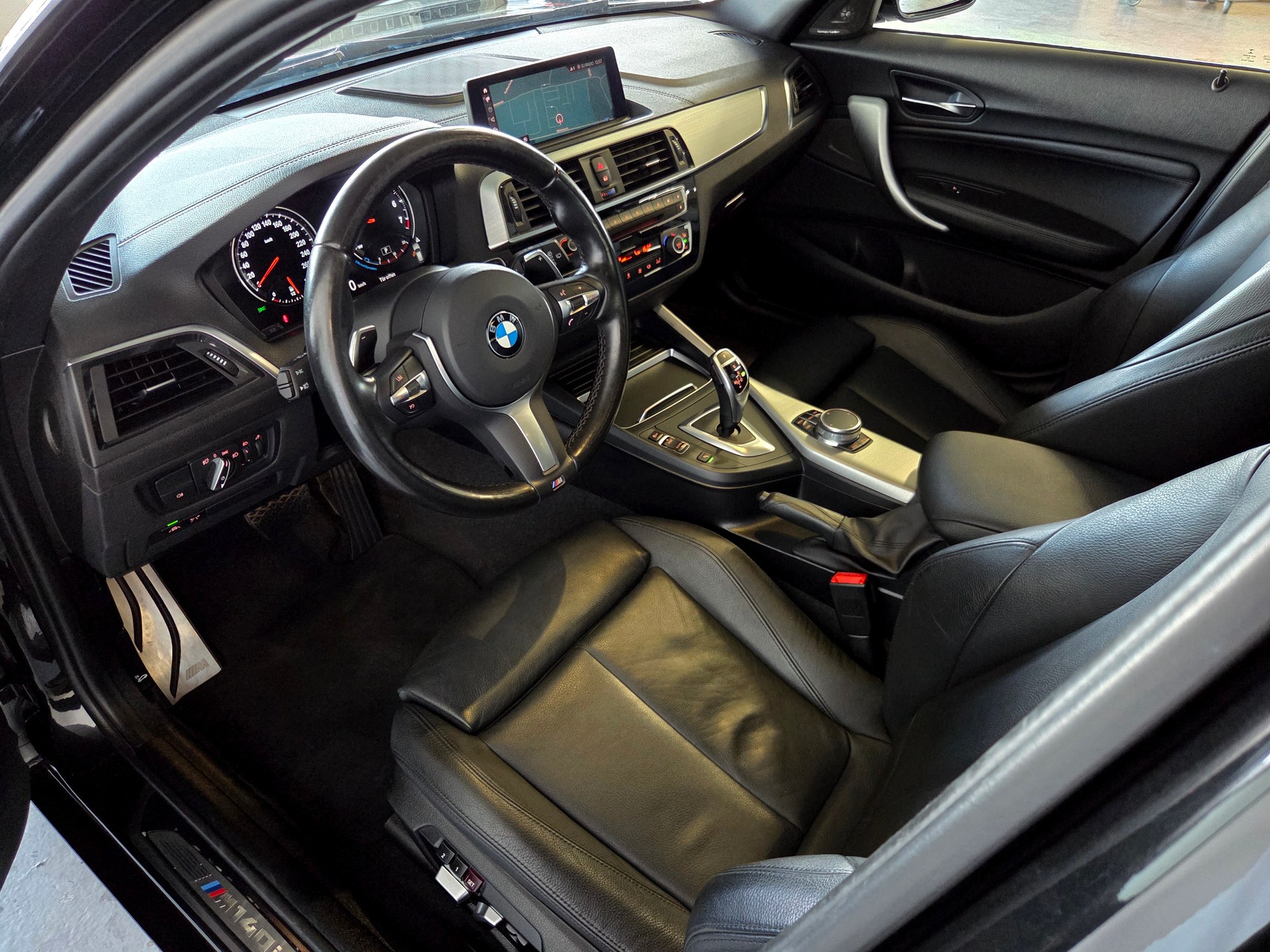 BMW M140i xDrive-image-3