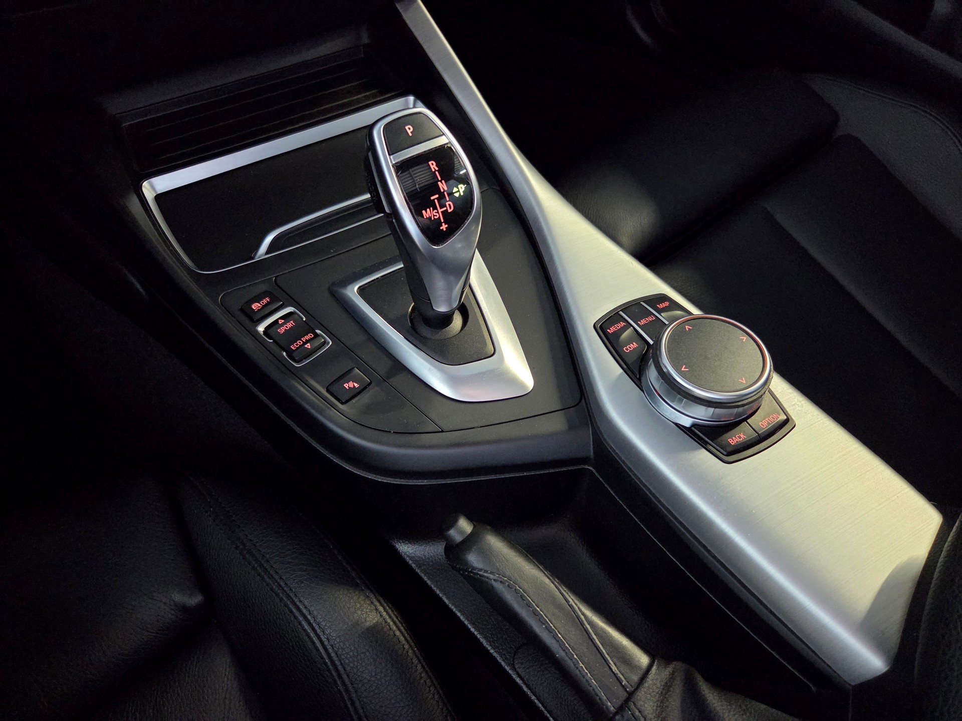 BMW M140i xDrive-image-19