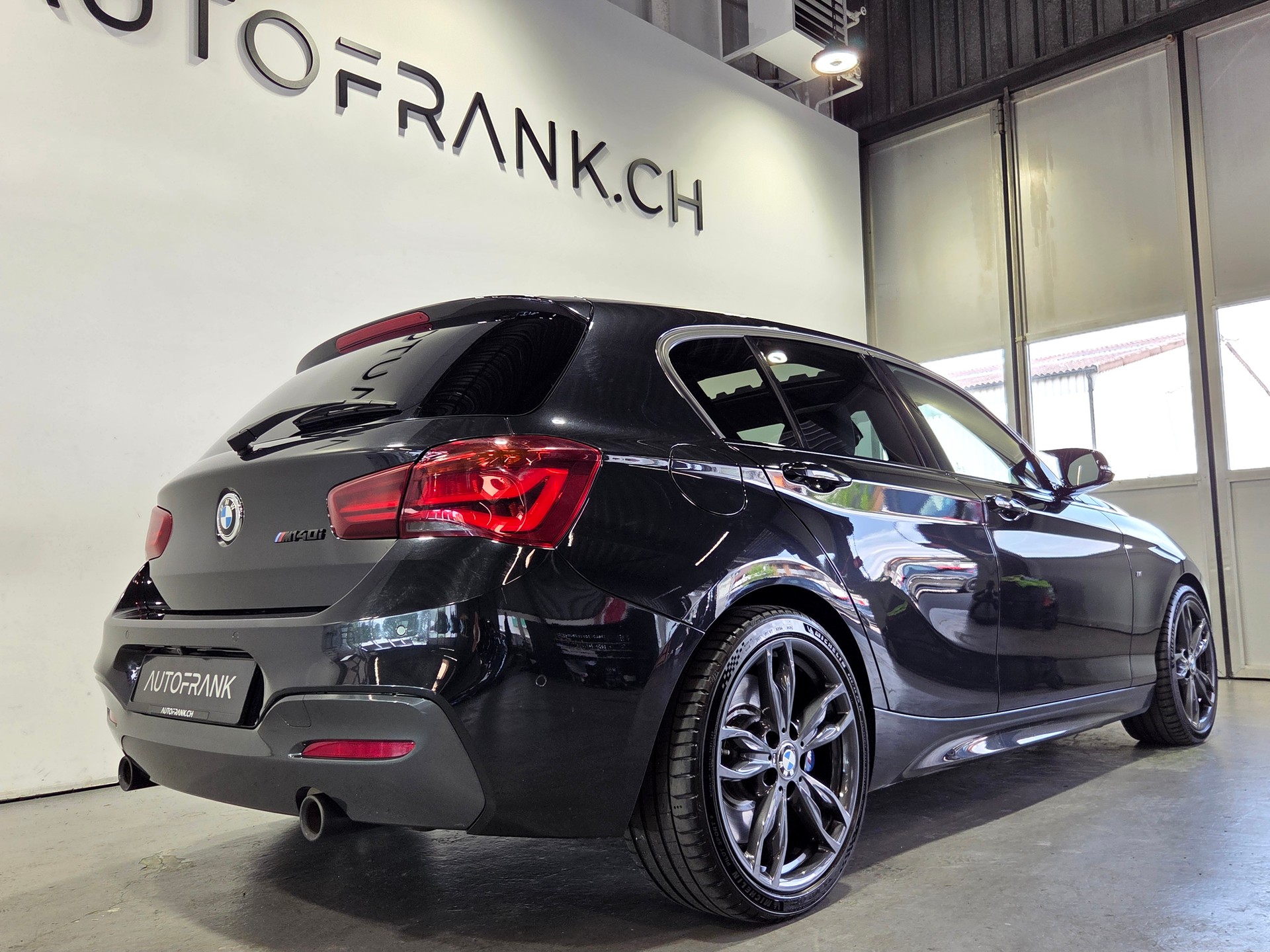 BMW M140i xDrive-image-2